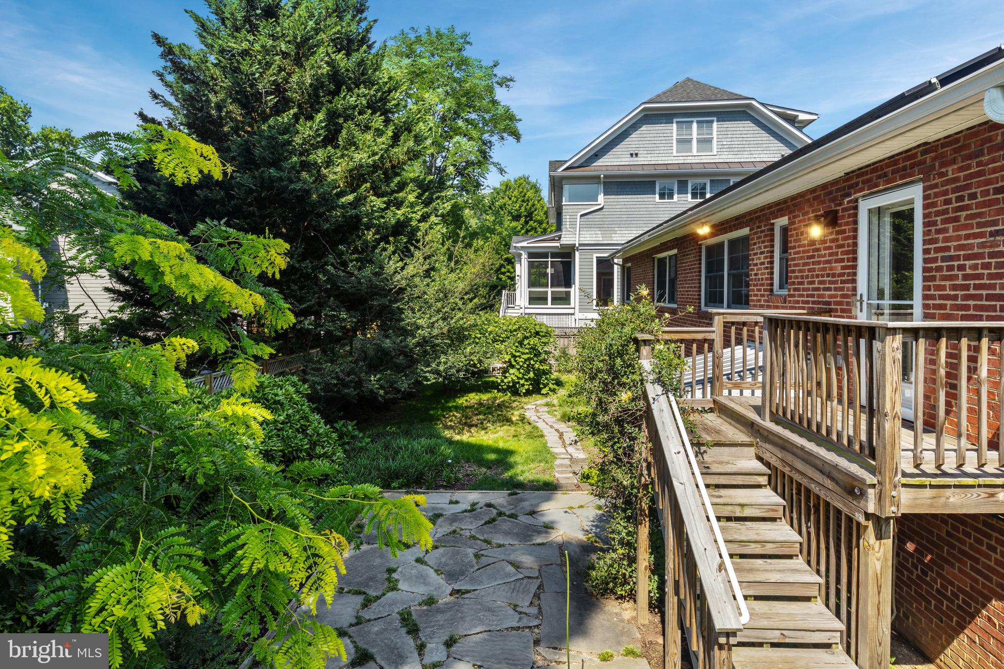 WEST CHEVY CHASE - Residential