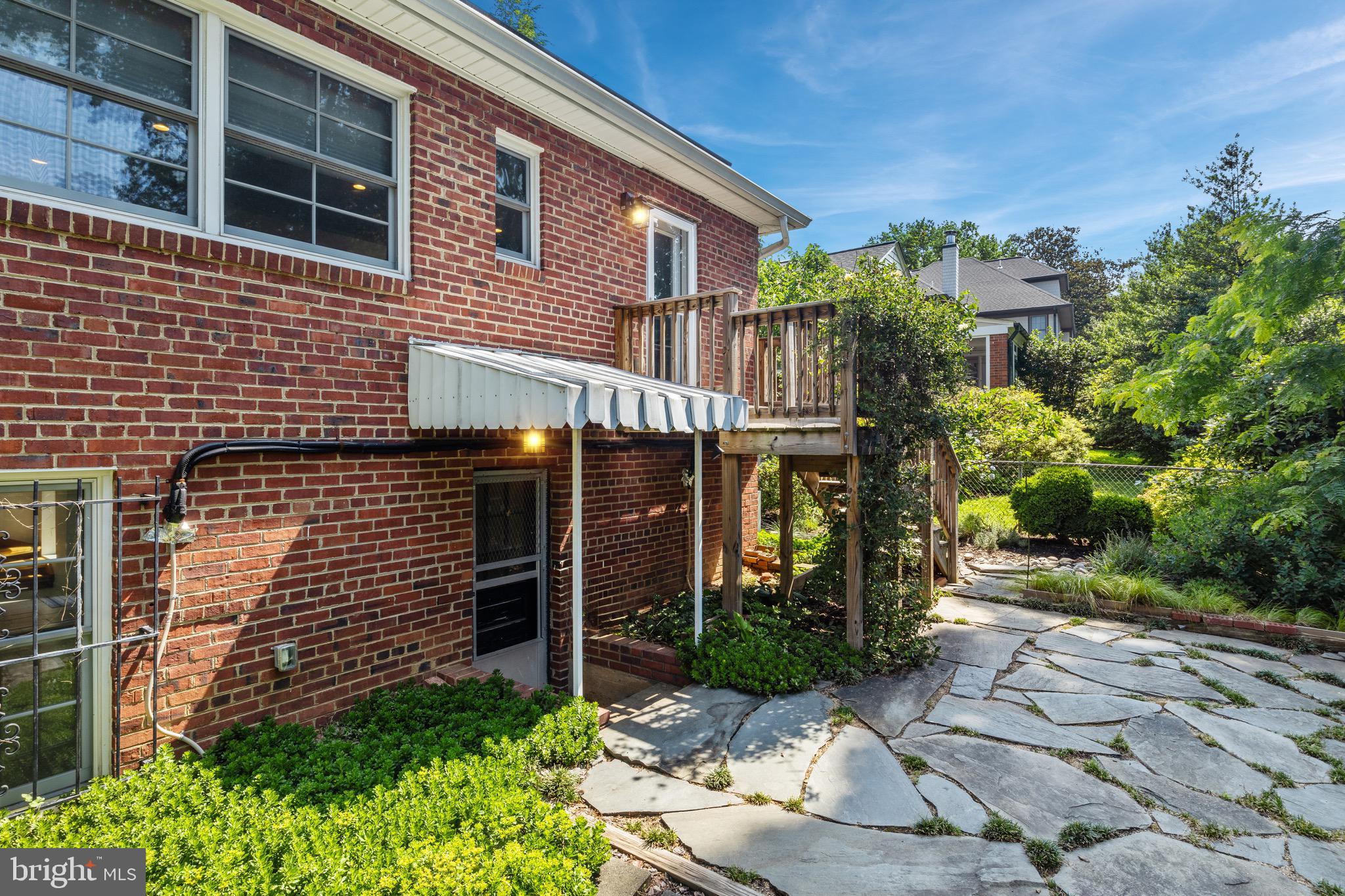 WEST CHEVY CHASE - Residential