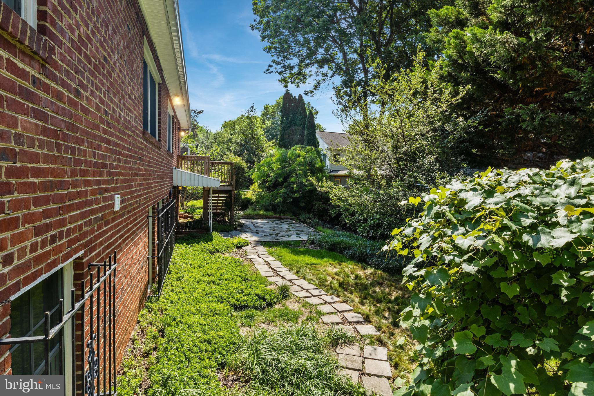 WEST CHEVY CHASE - Residential