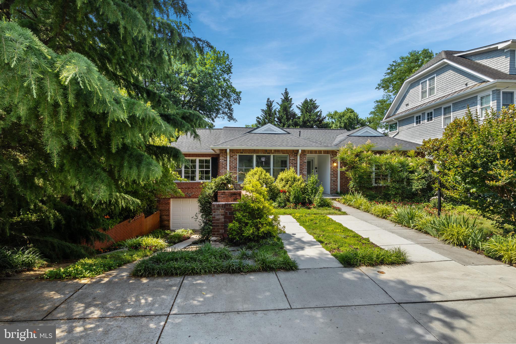 WEST CHEVY CHASE - Residential