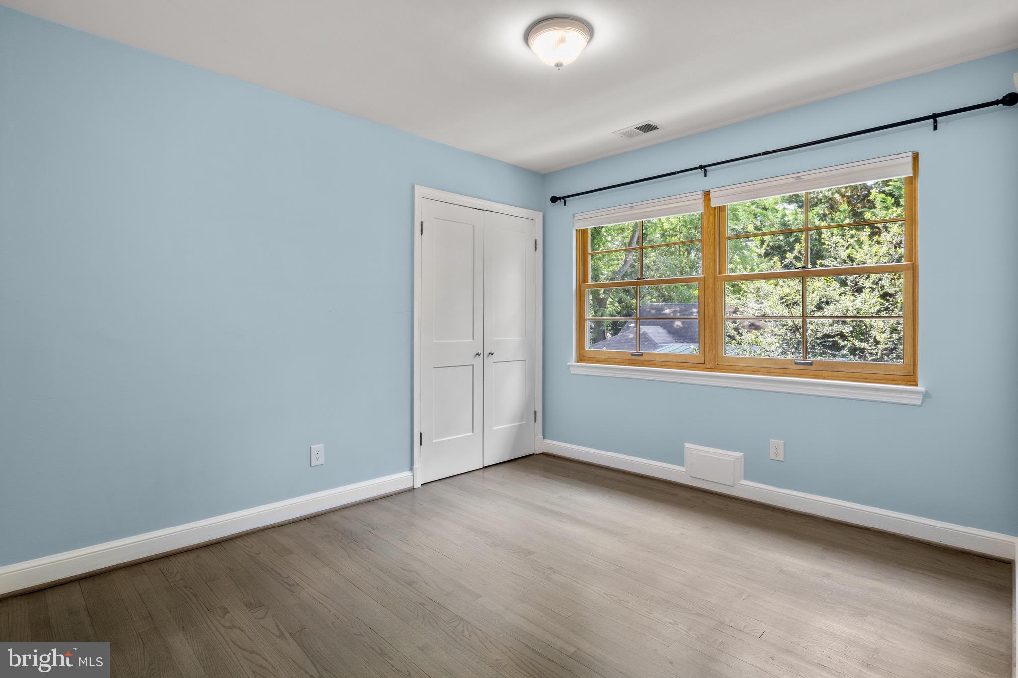 WEST CHEVY CHASE - Residential