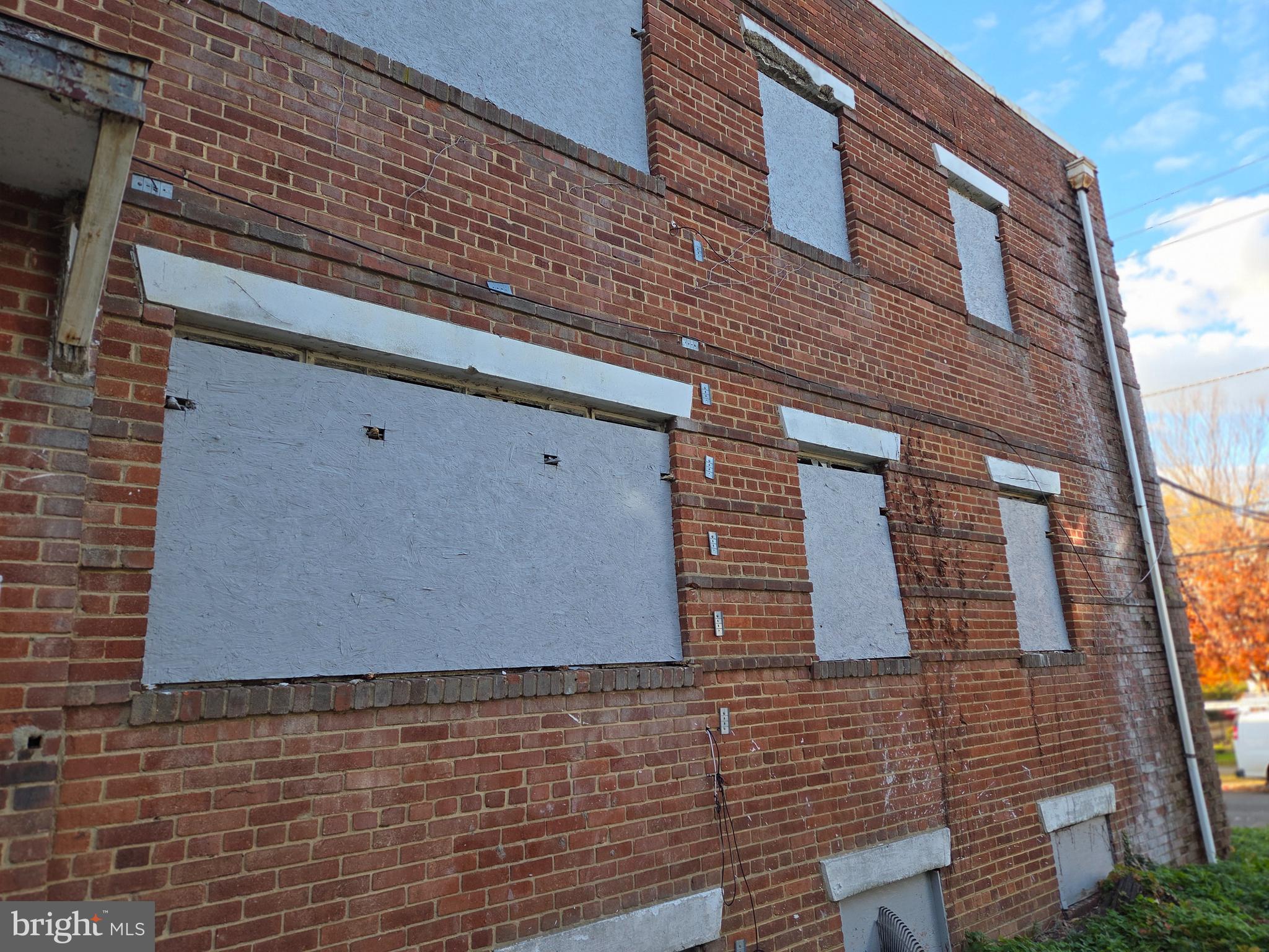 FORT DUPONT PARK - Residential Income
