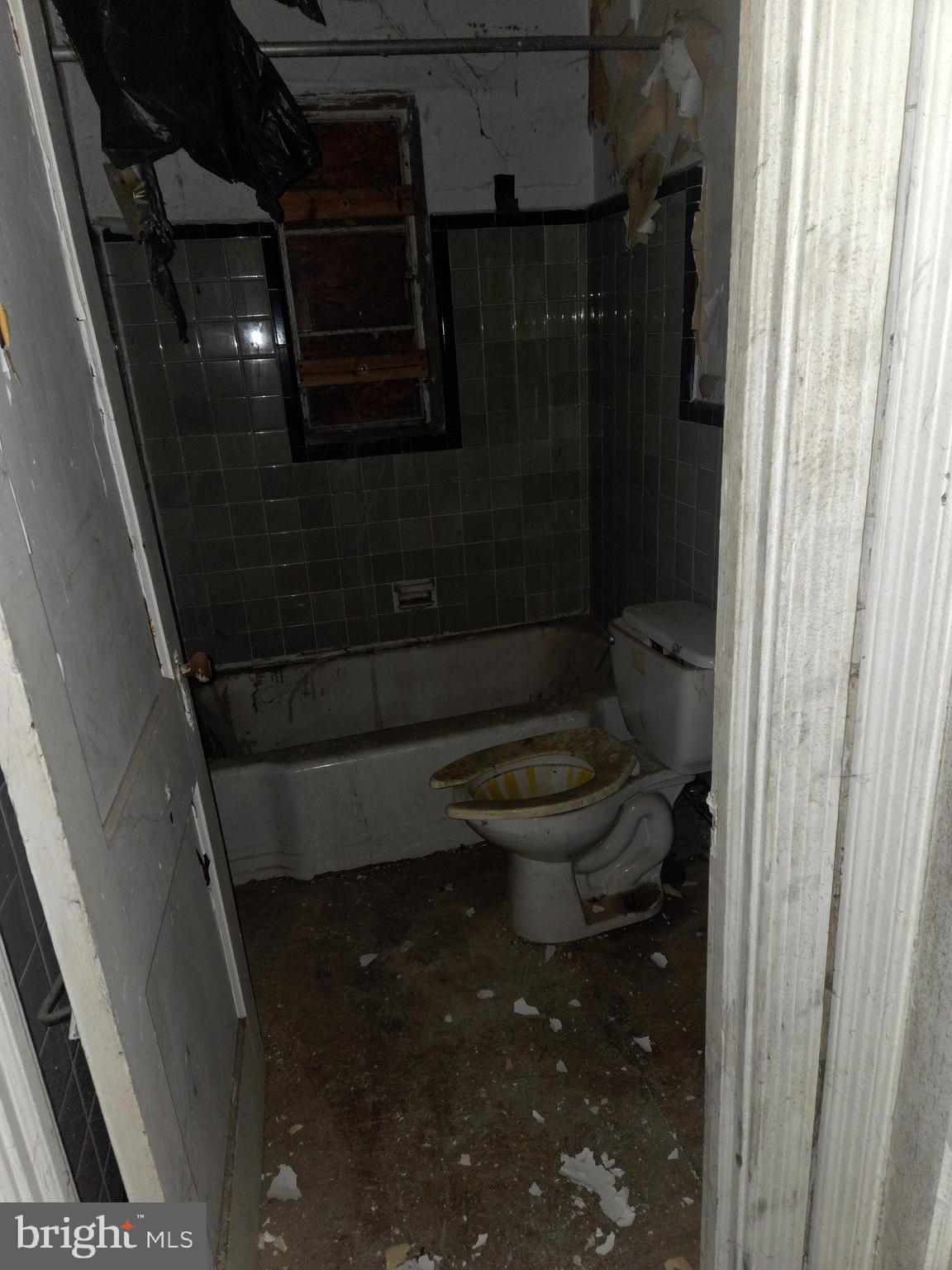 FORT DUPONT PARK - Residential Income