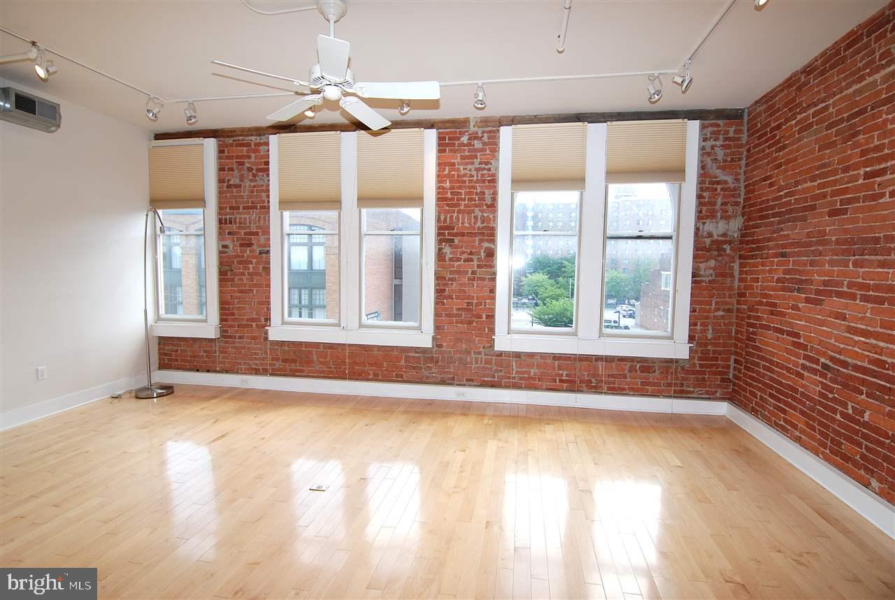 THE LOFTS - Residential