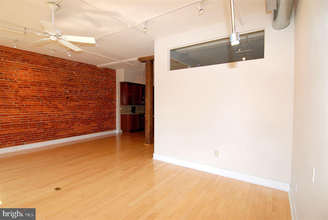 THE LOFTS - Residential