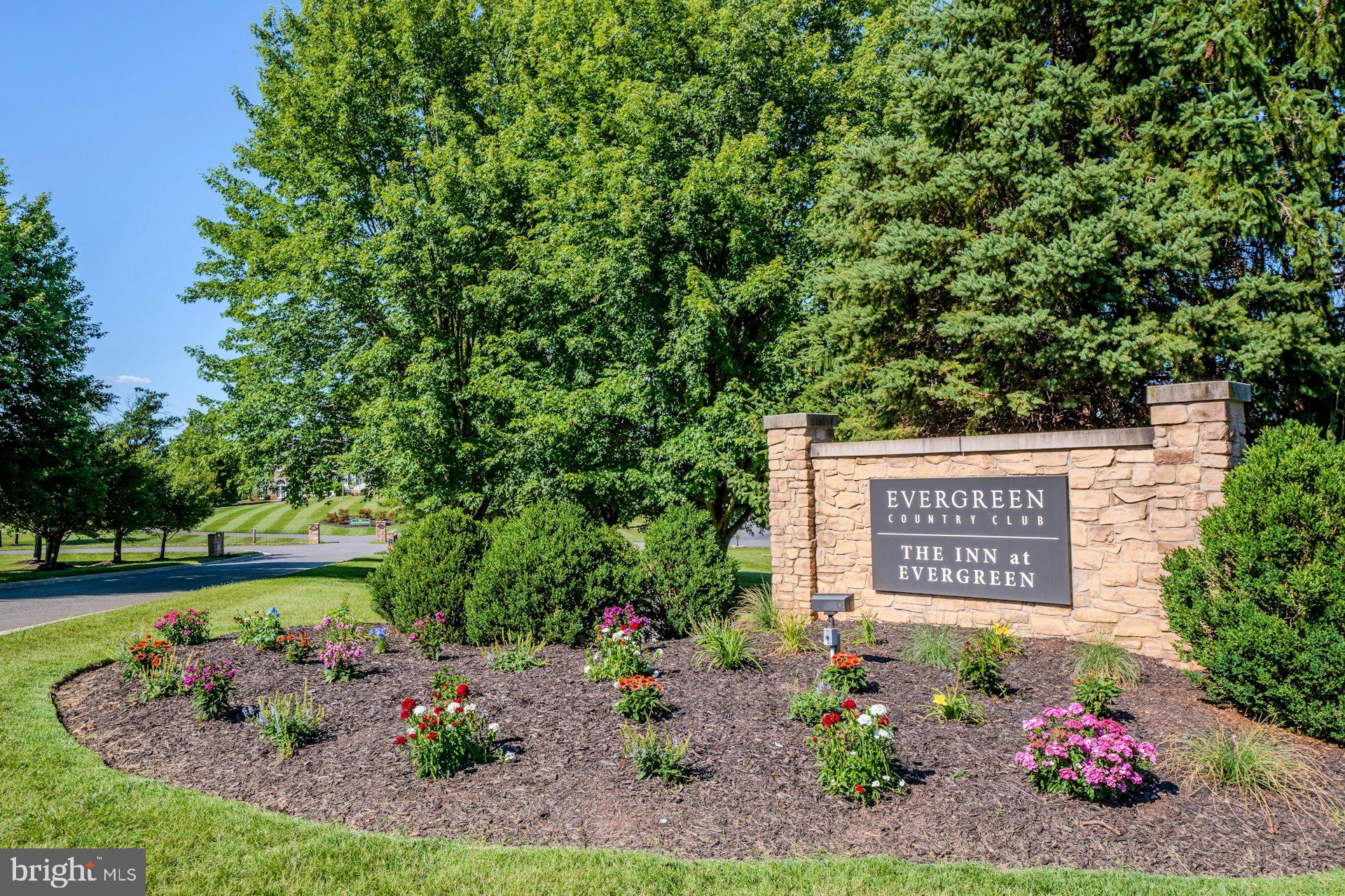 EVERGREEN FARM - Residential