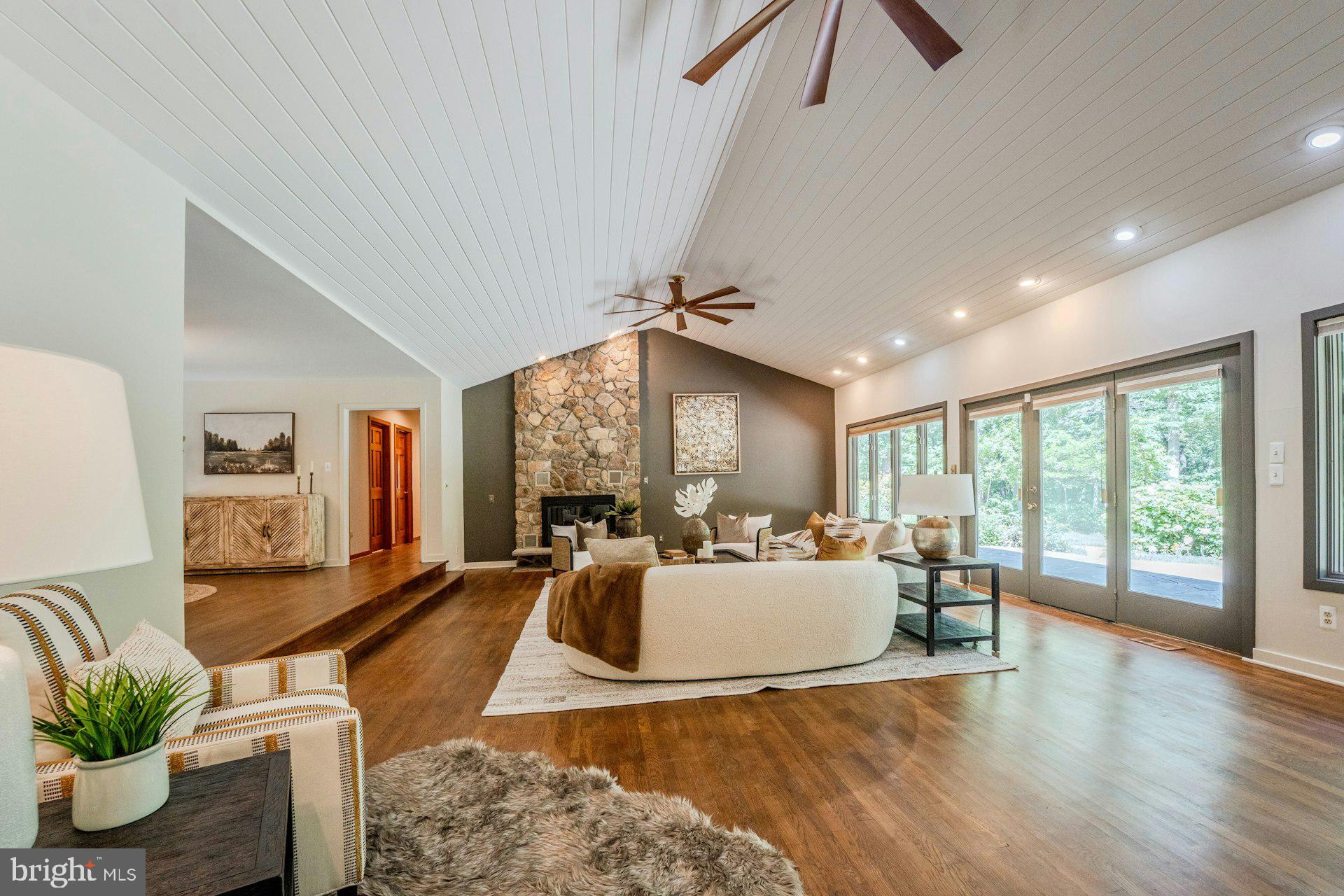 EVERGREEN FARM - Residential