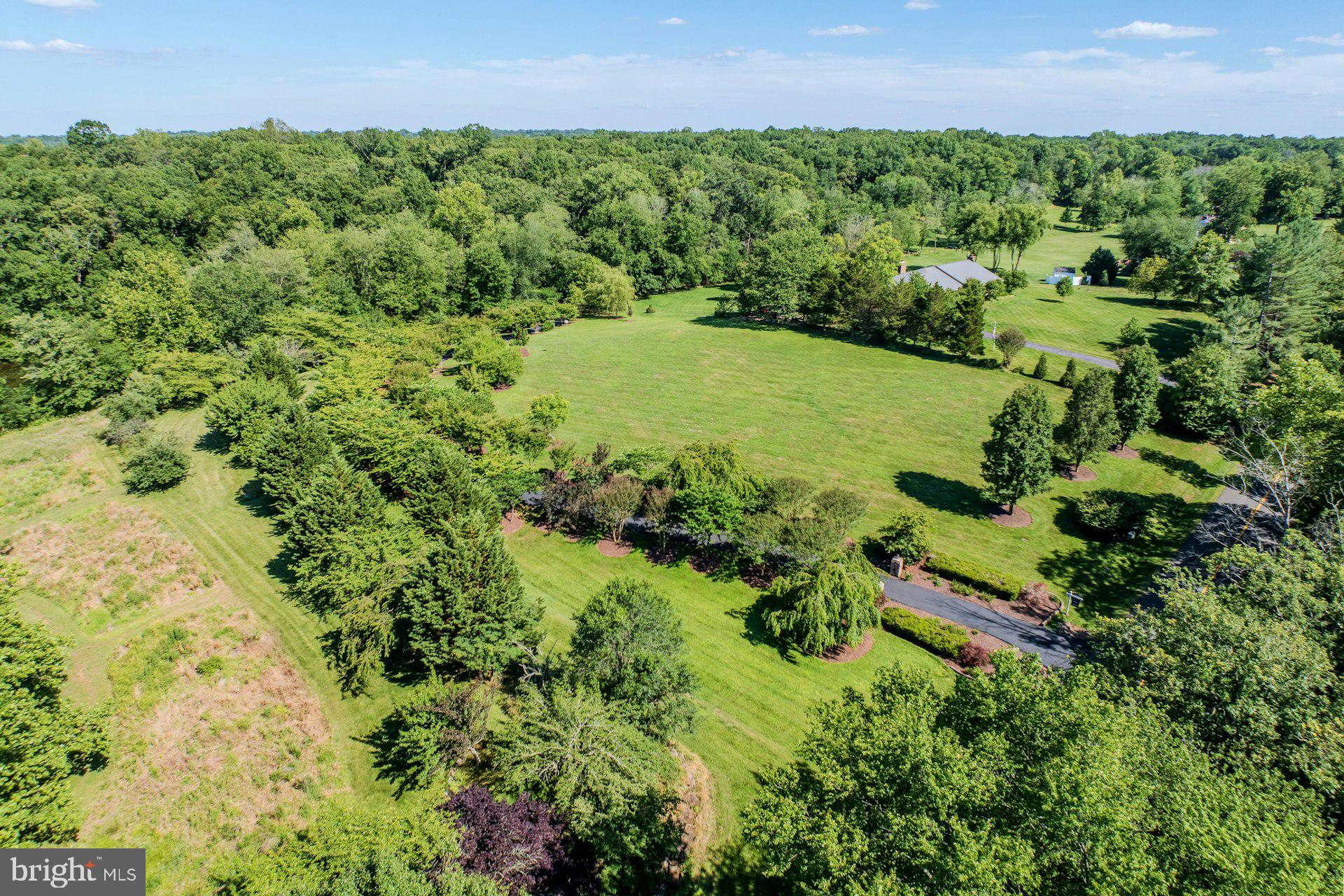 EVERGREEN FARM - Residential