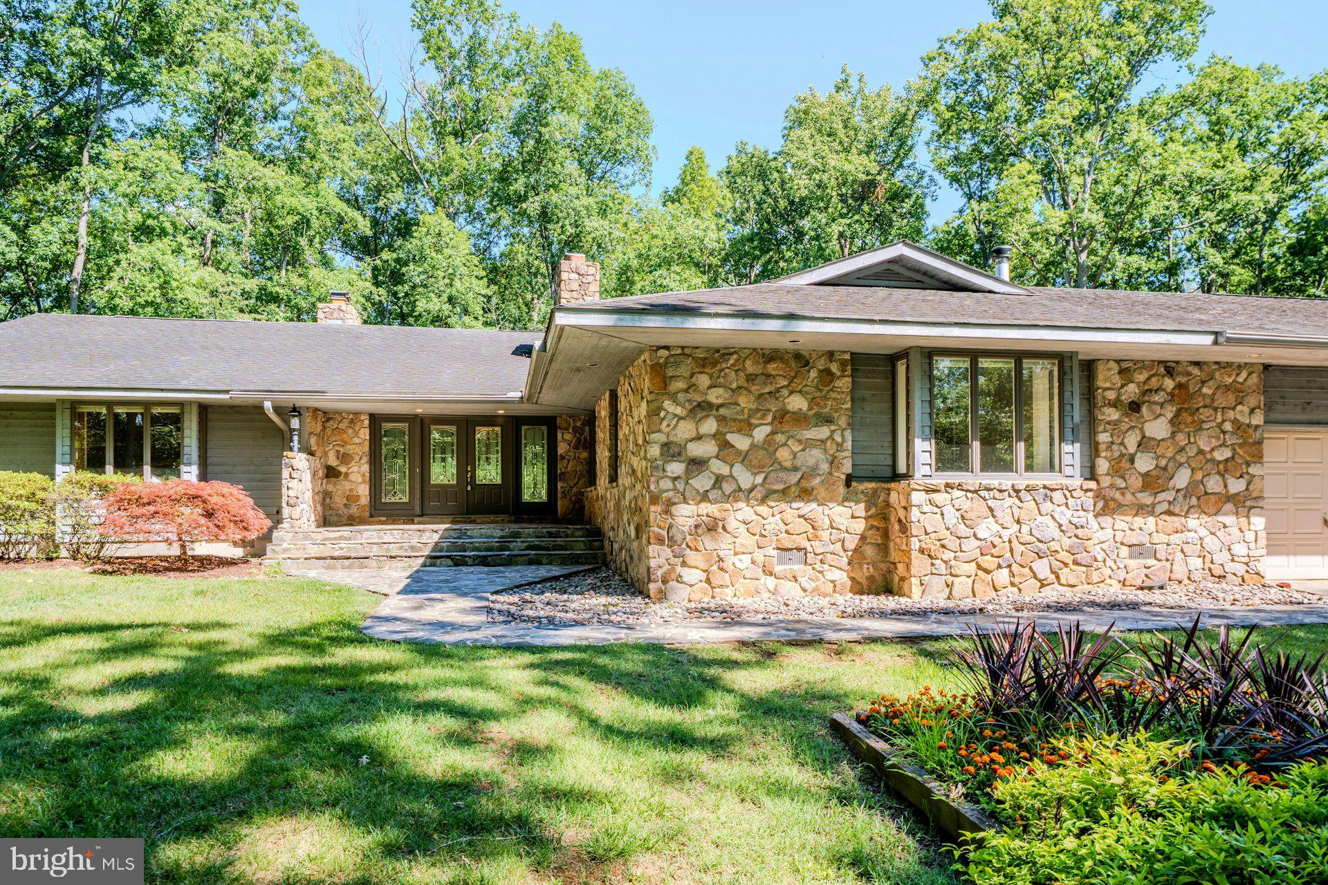 EVERGREEN FARM - Residential