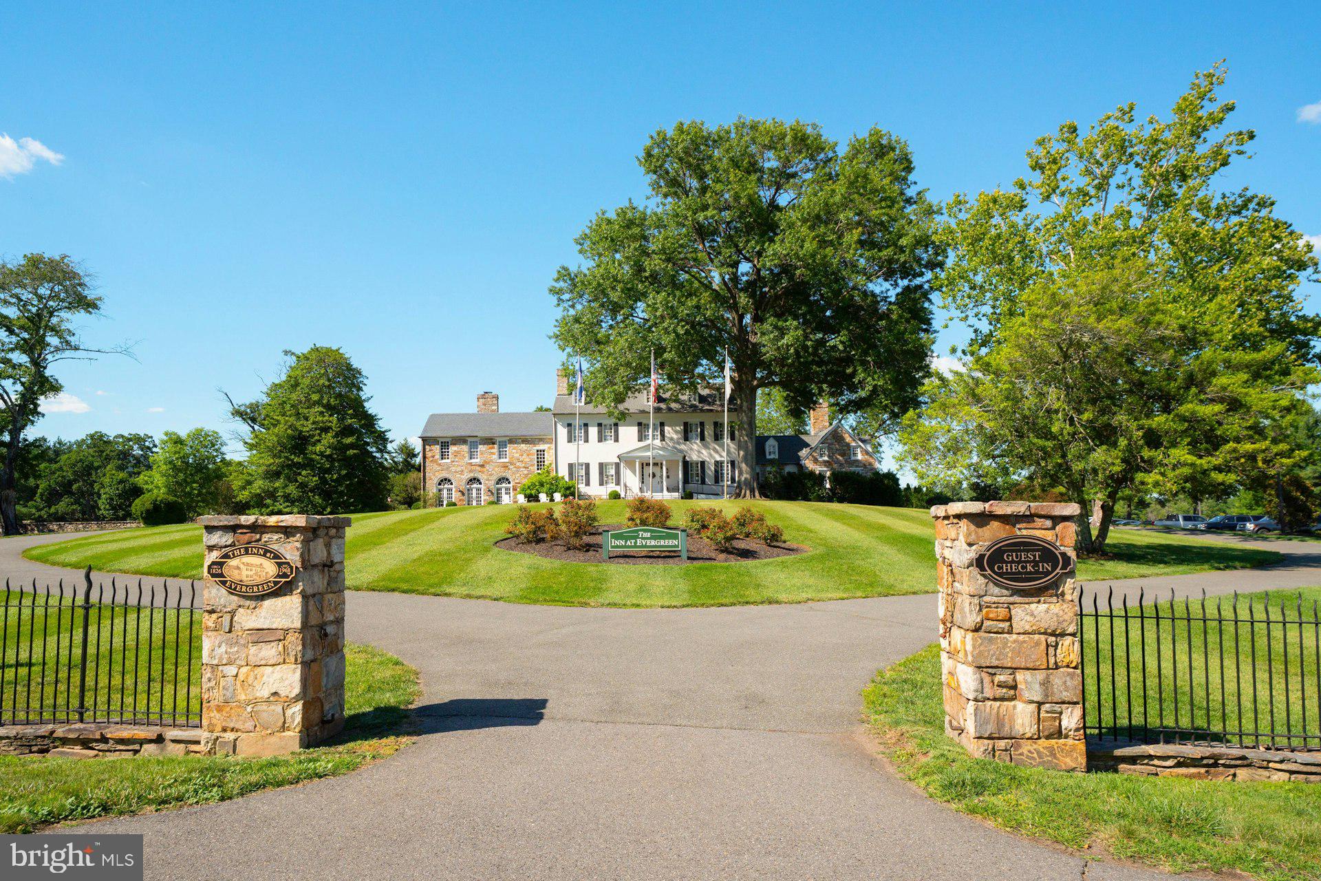 EVERGREEN FARM - Residential