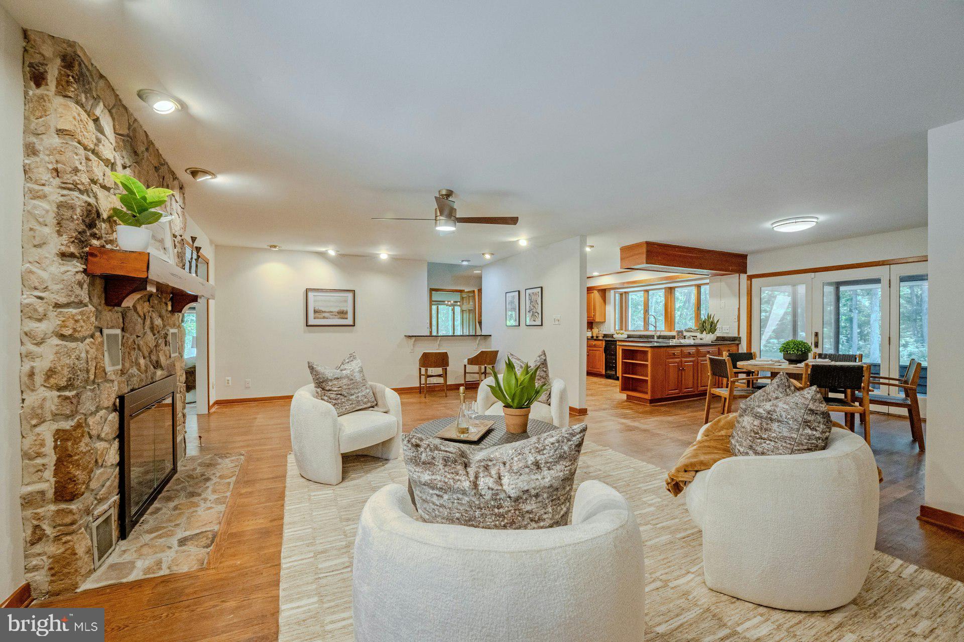 EVERGREEN FARM - Residential
