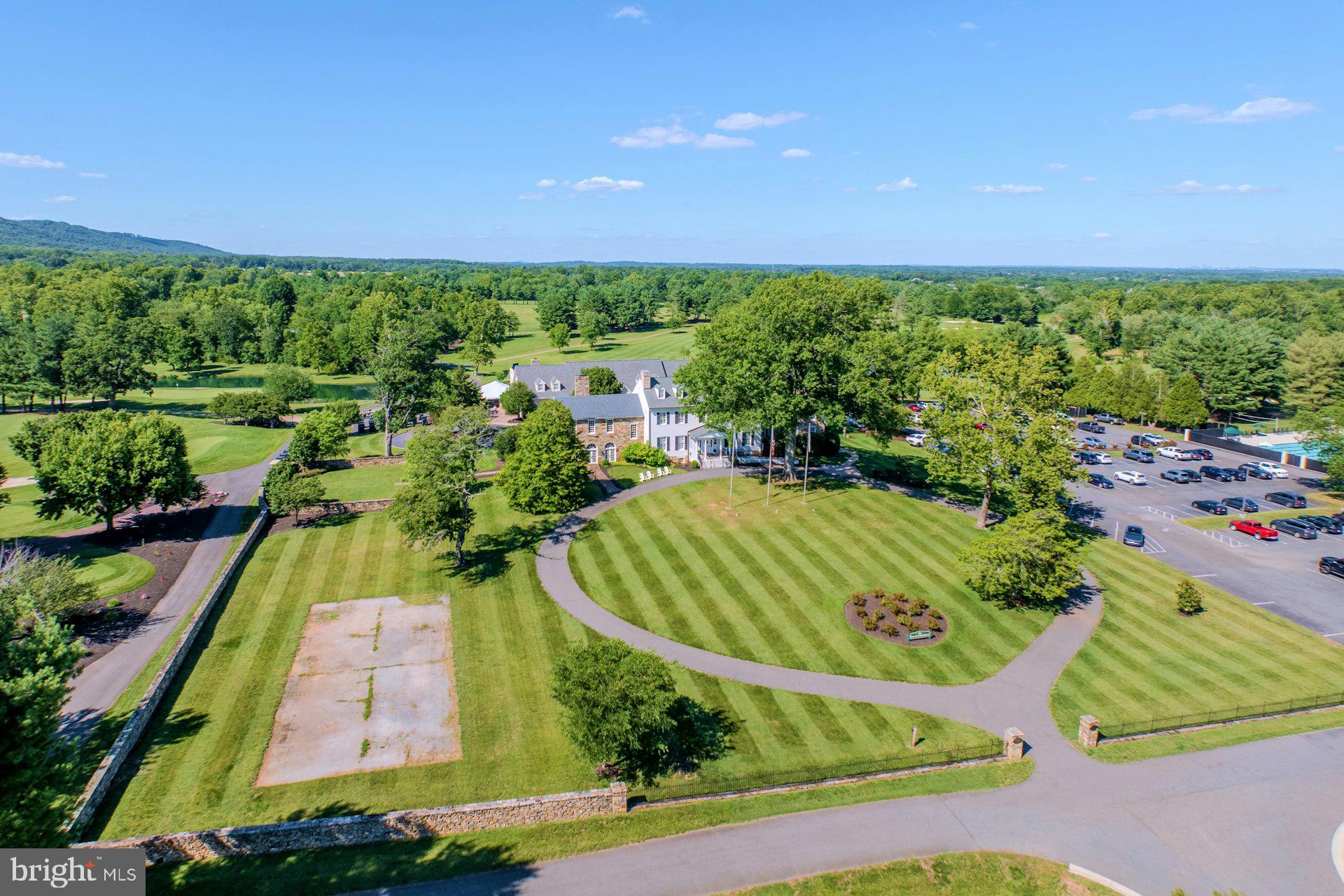 EVERGREEN FARM - Residential