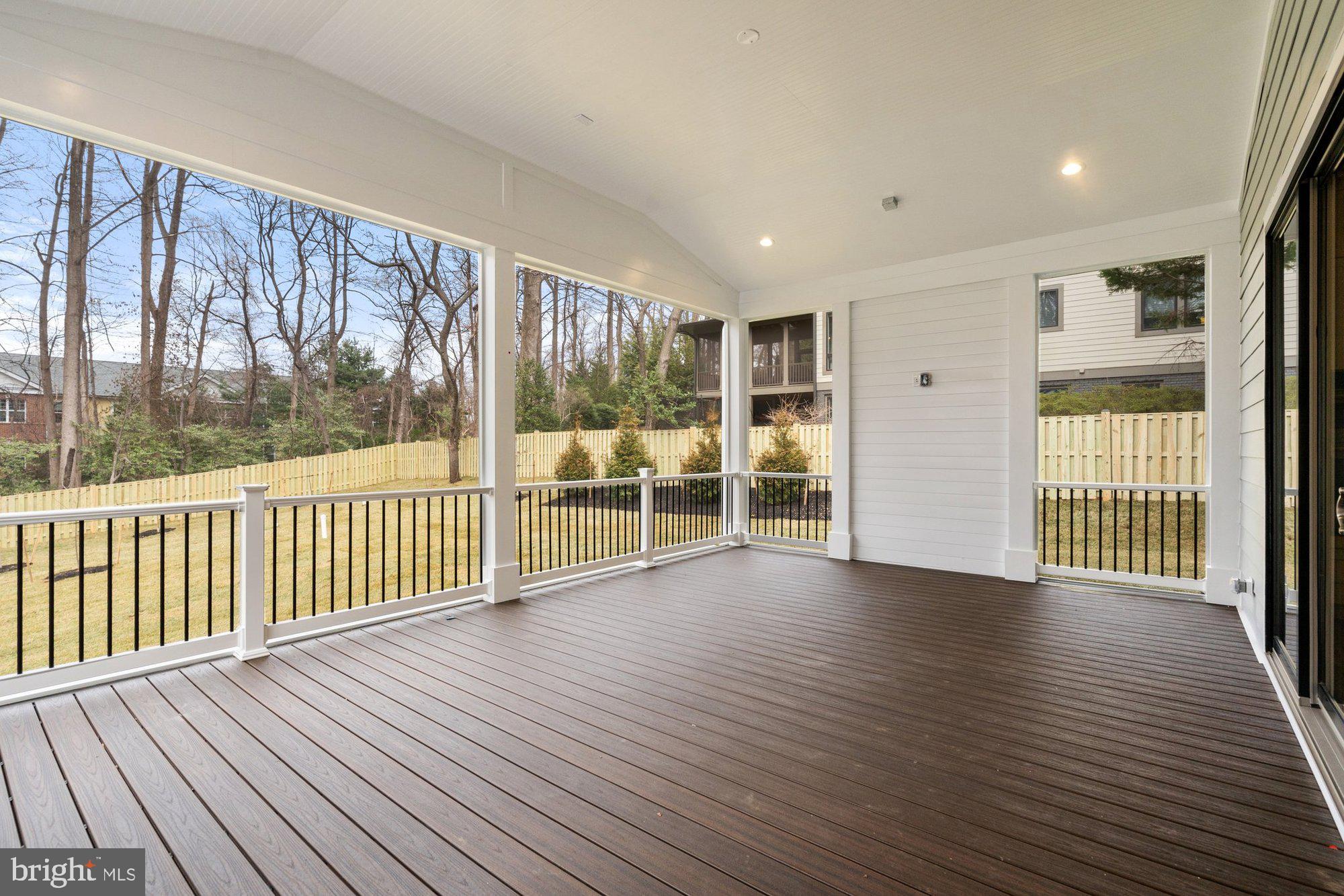KIRBY COURT - Residential