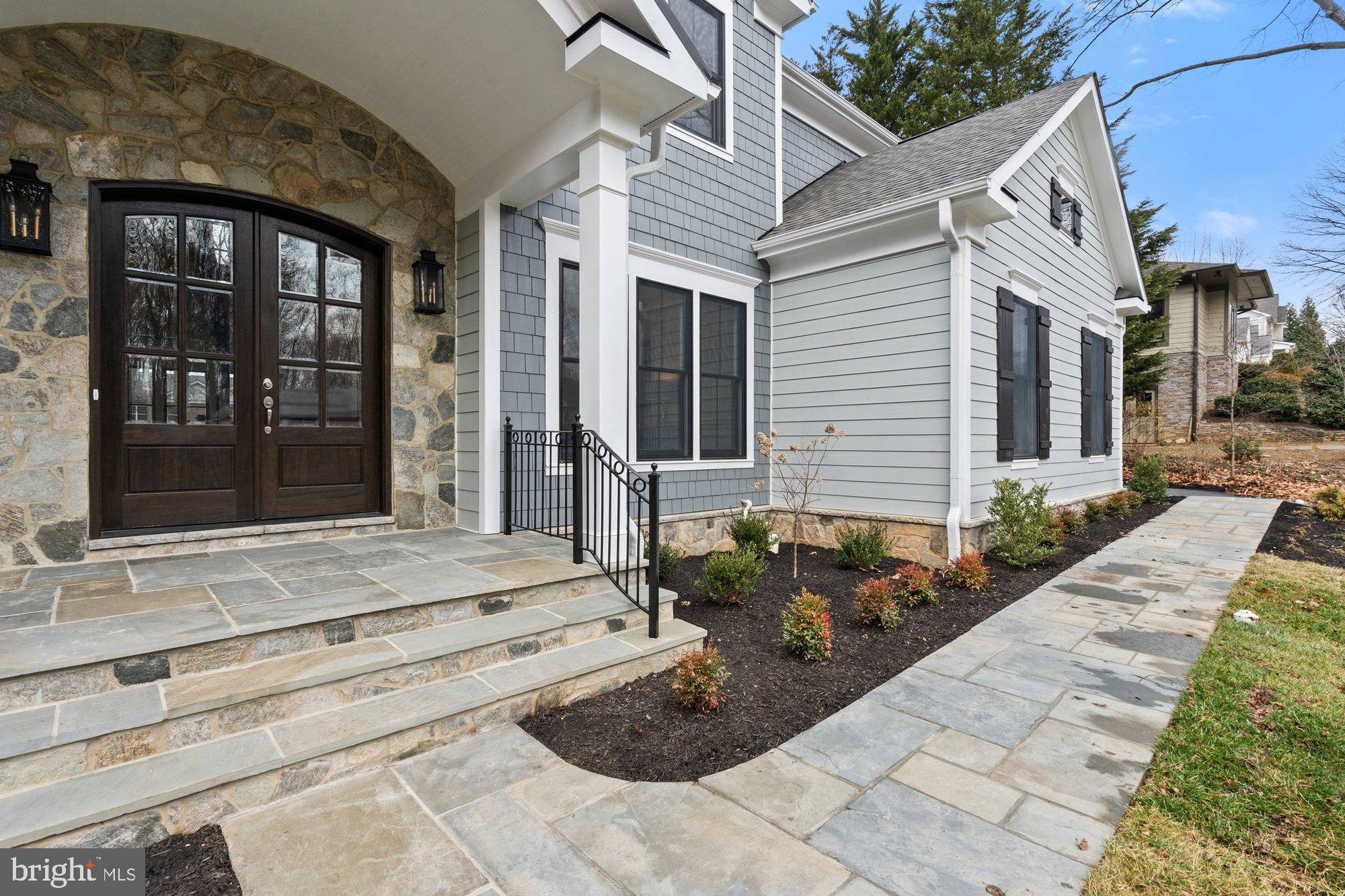 KIRBY COURT - Residential