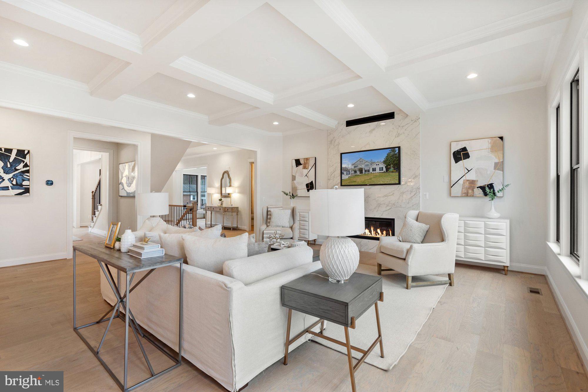 KIRBY COURT - Residential