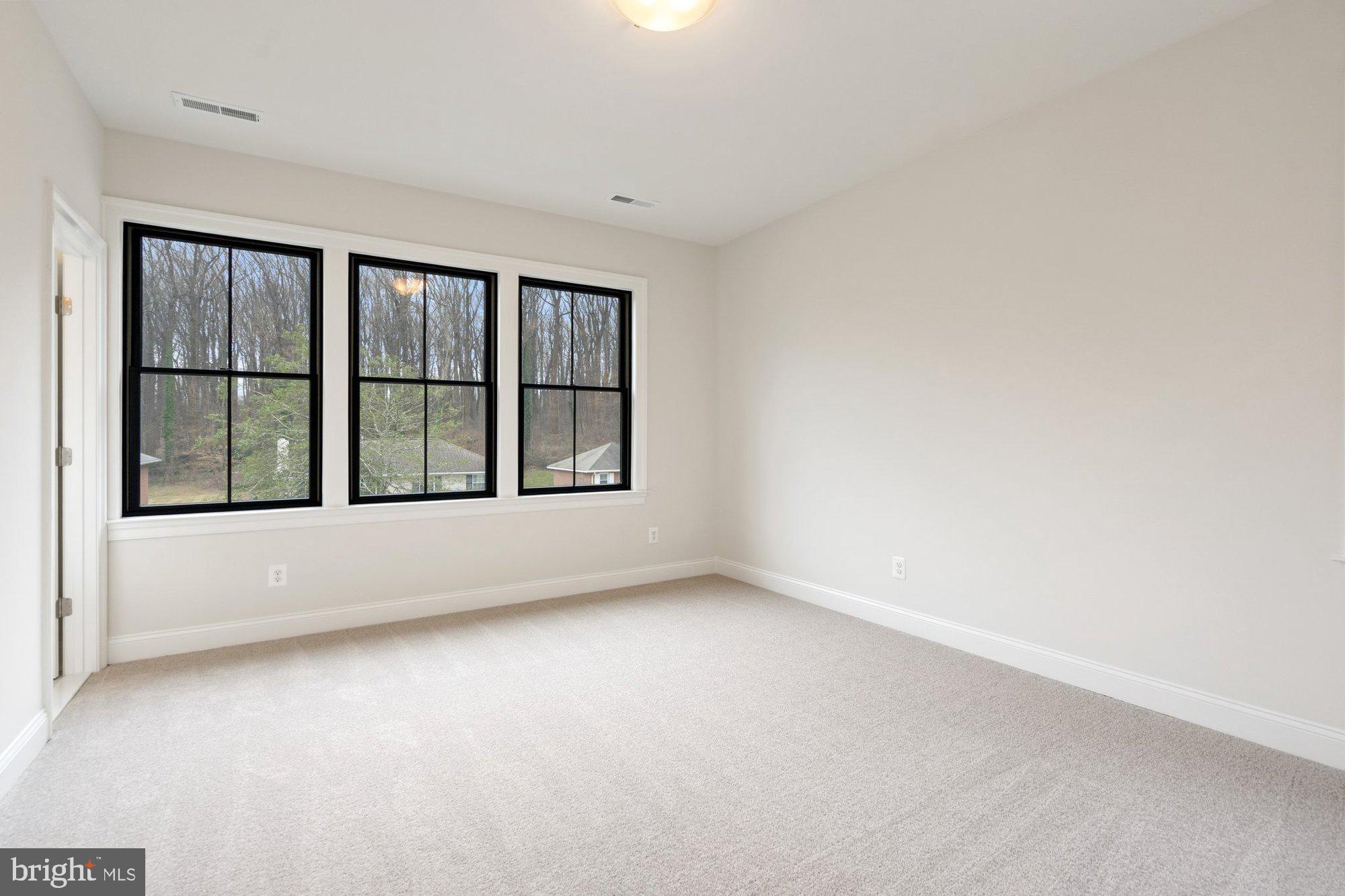 KIRBY COURT - Residential