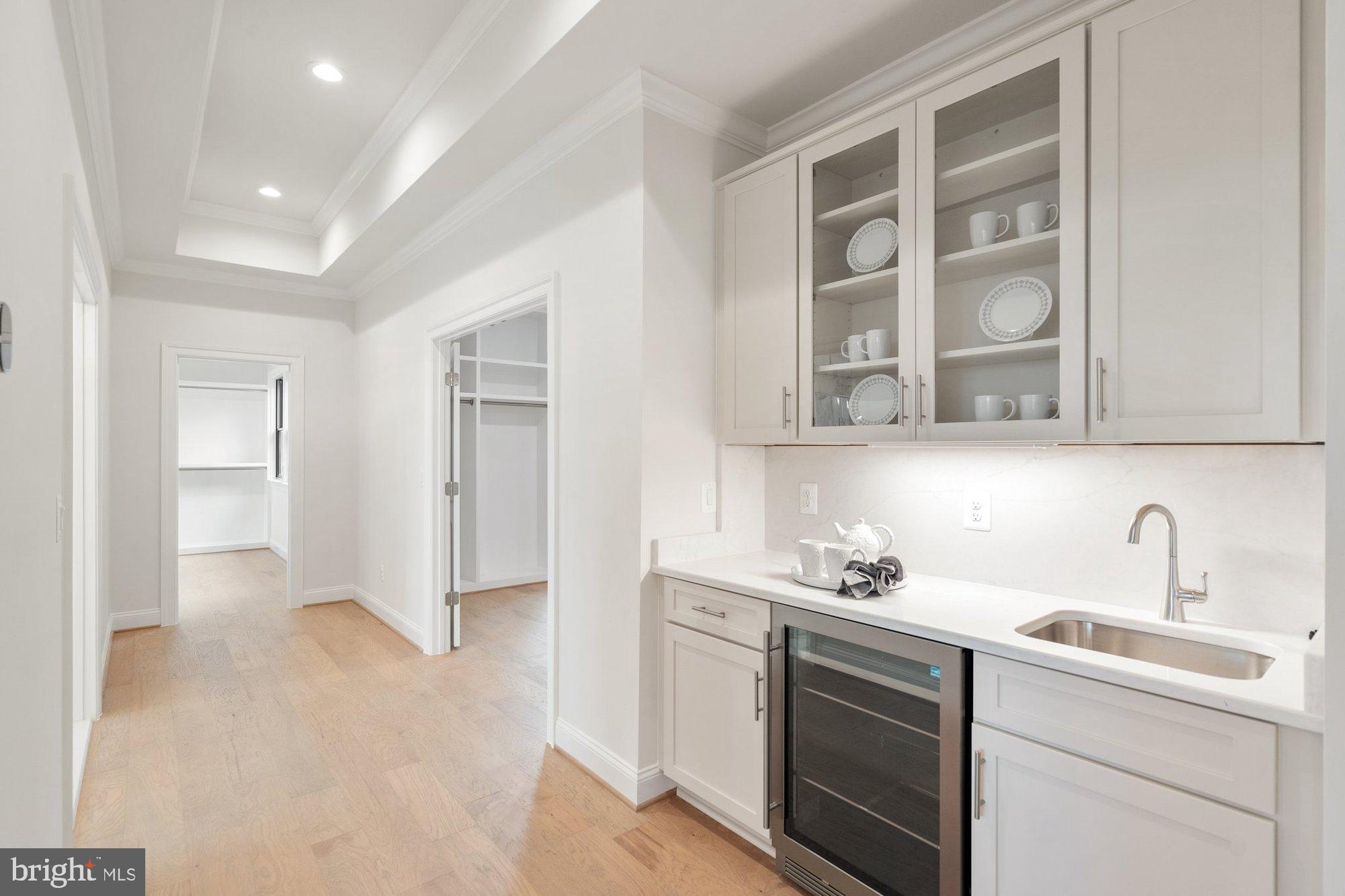 KIRBY COURT - Residential