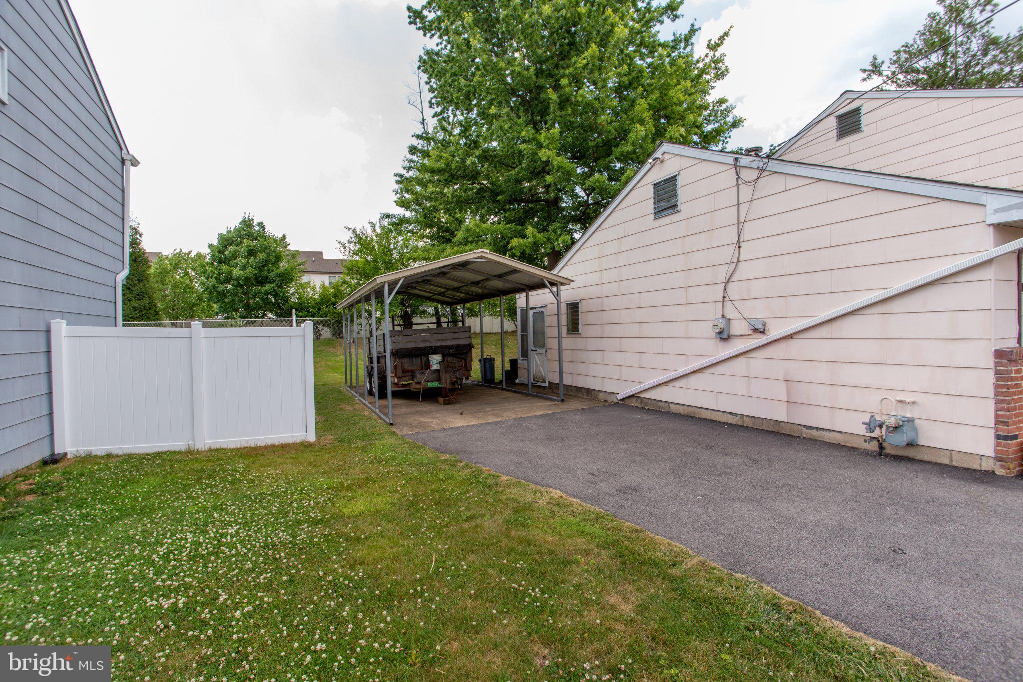 FAIRFIELD - Residential