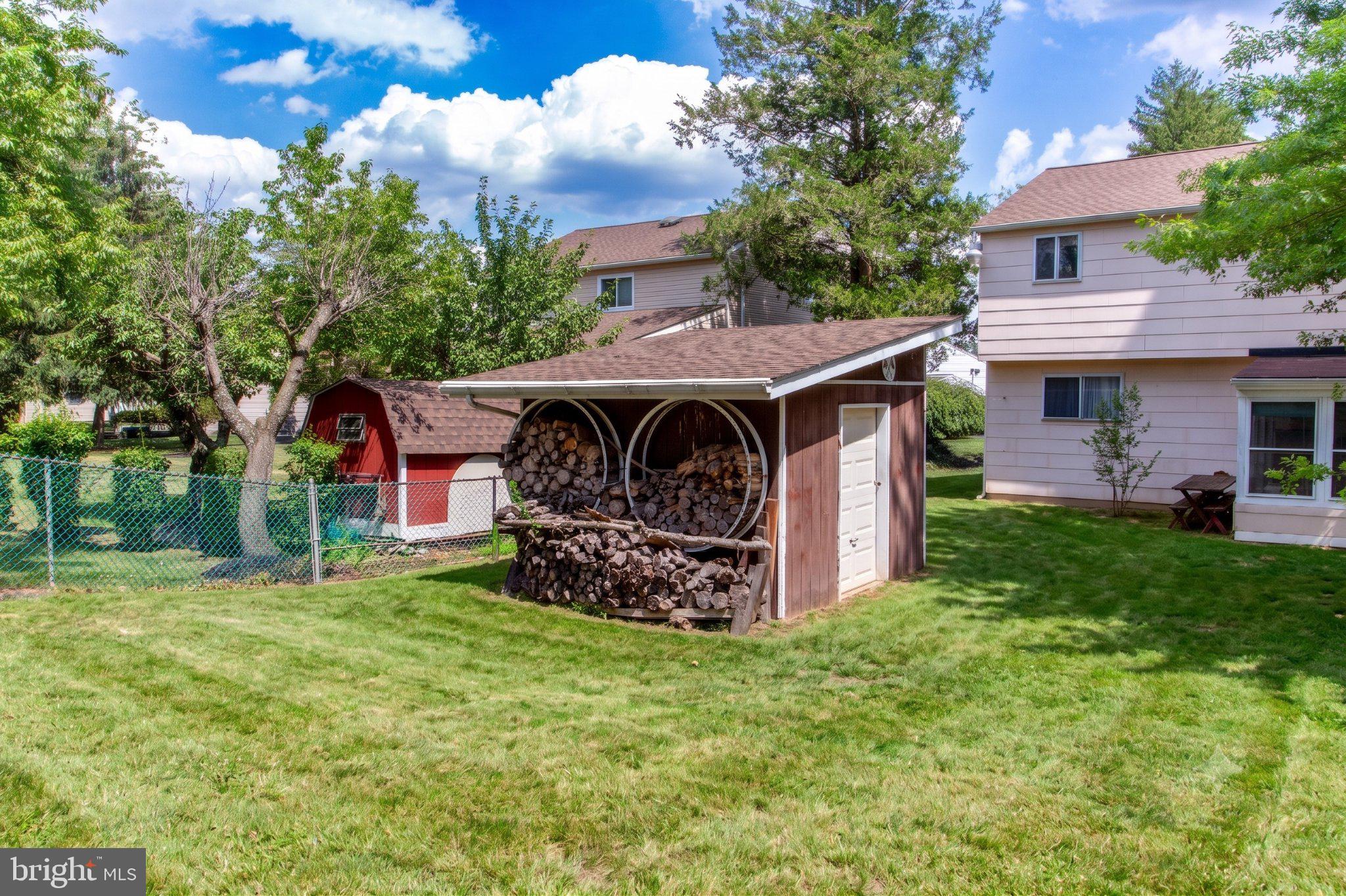 FAIRFIELD - Residential