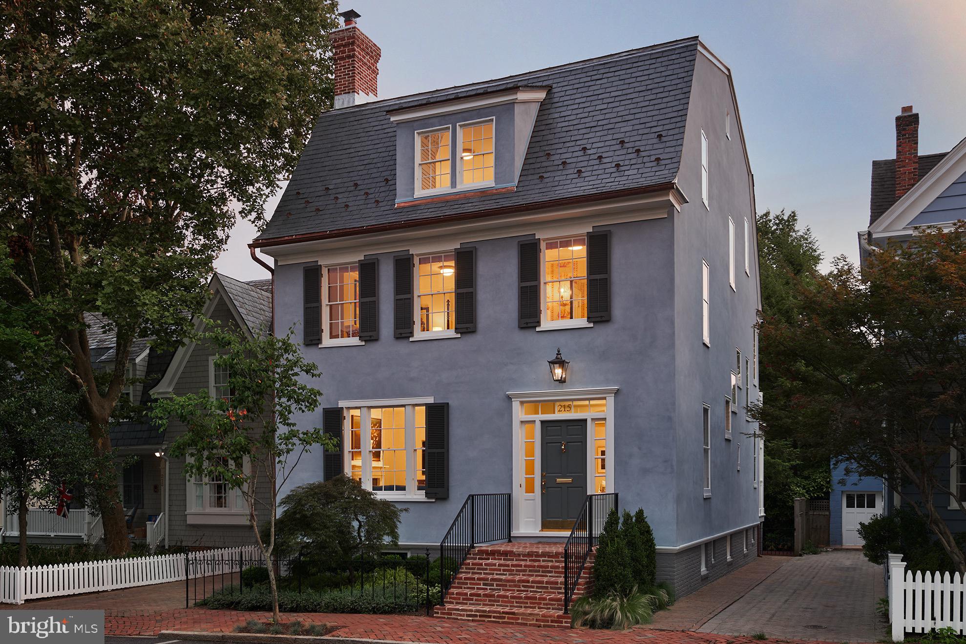 HISTORIC DISTRICT - Residential