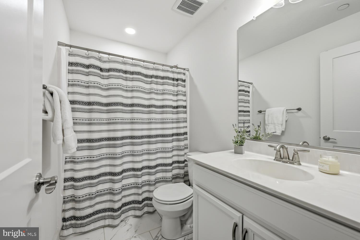 KENT ISLAND ESTATES - Residential
