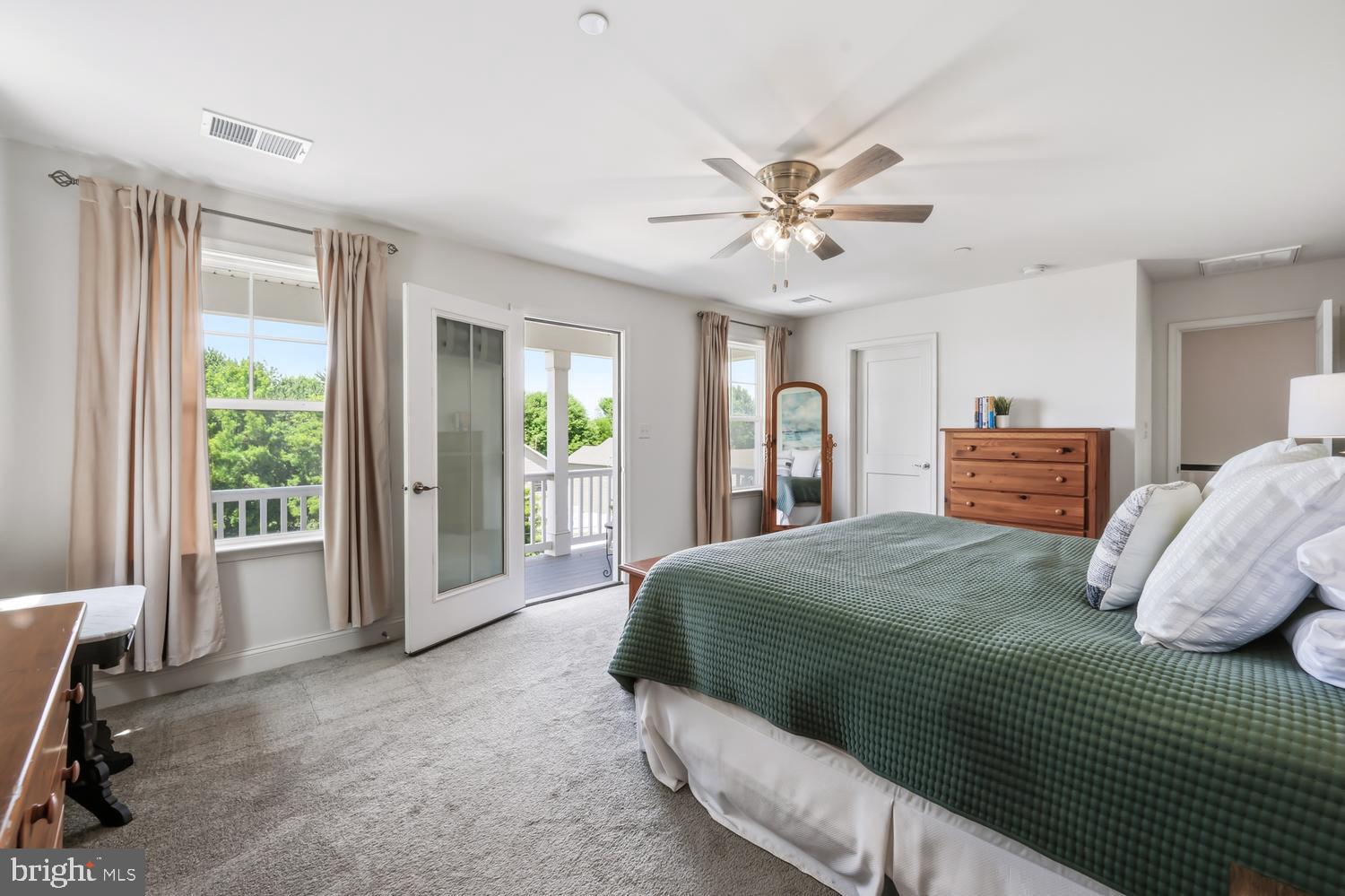 KENT ISLAND ESTATES - Residential