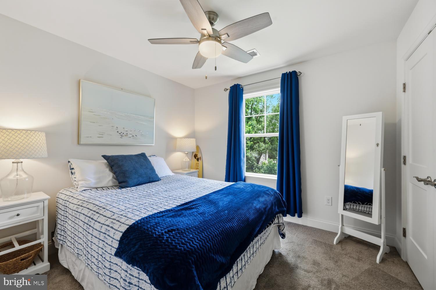 KENT ISLAND ESTATES - Residential