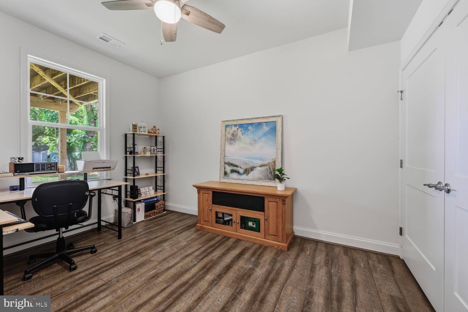 KENT ISLAND ESTATES - Residential