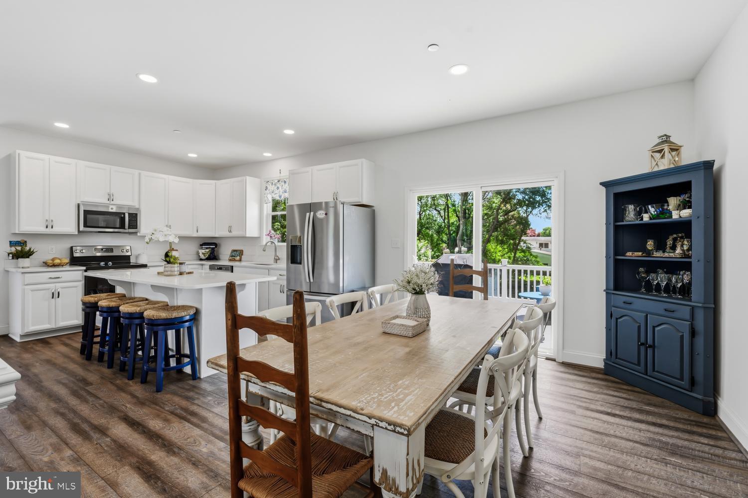 KENT ISLAND ESTATES - Residential