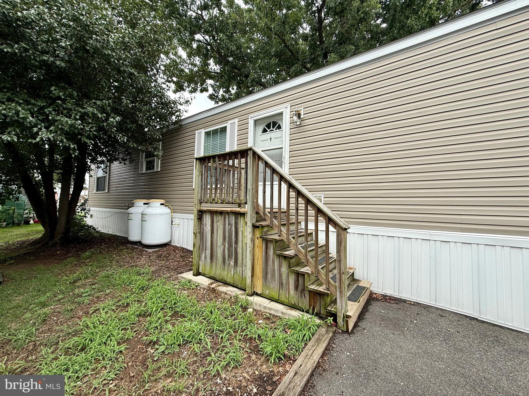 WAYSONS WOODS MANUFACTURED HOME COMMUNITY - Residential