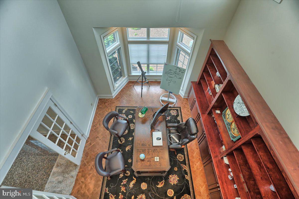 MACGREGOR DOWNS - Residential