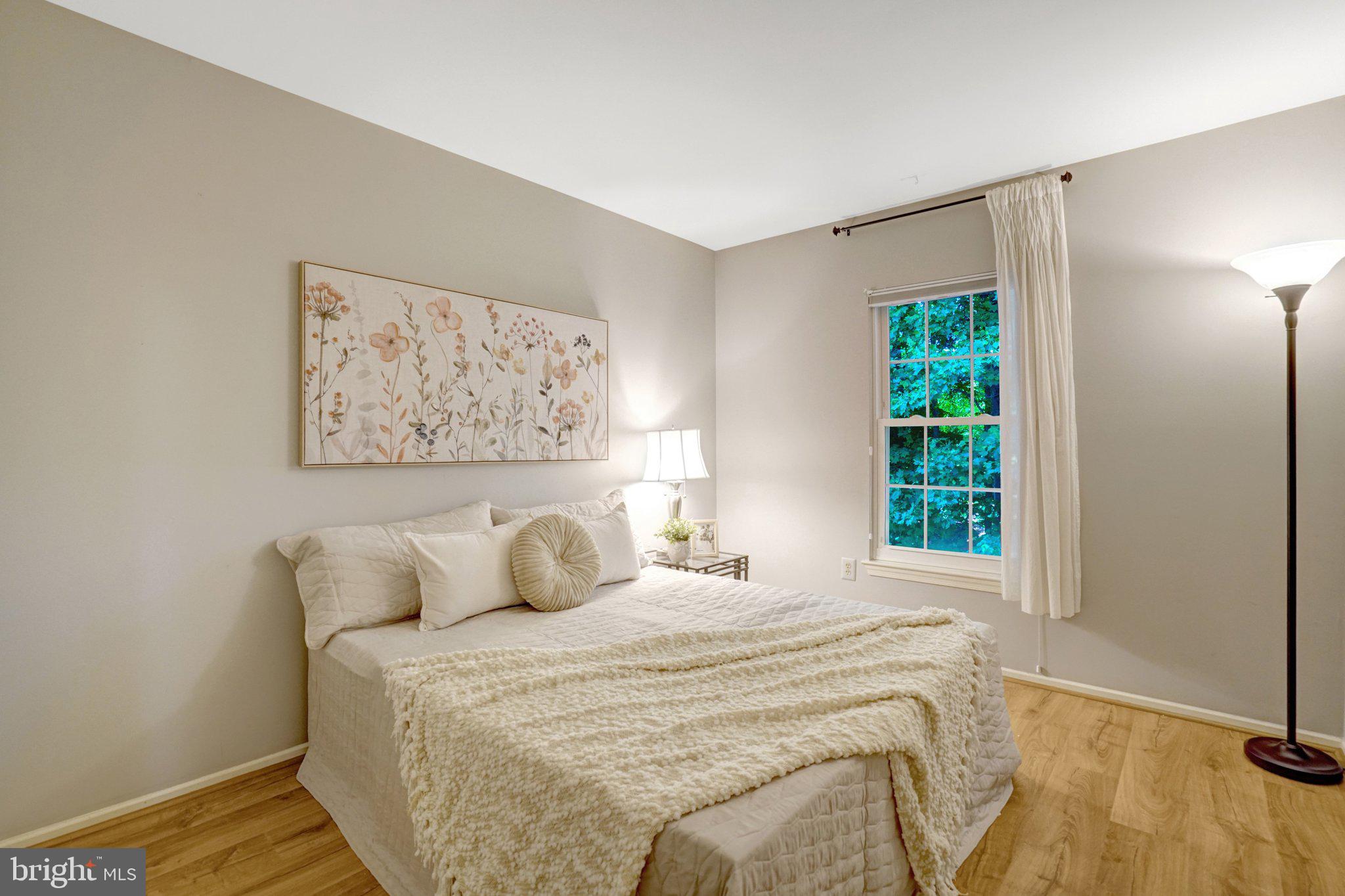 LAFAYETTE VILLAGE - Residential