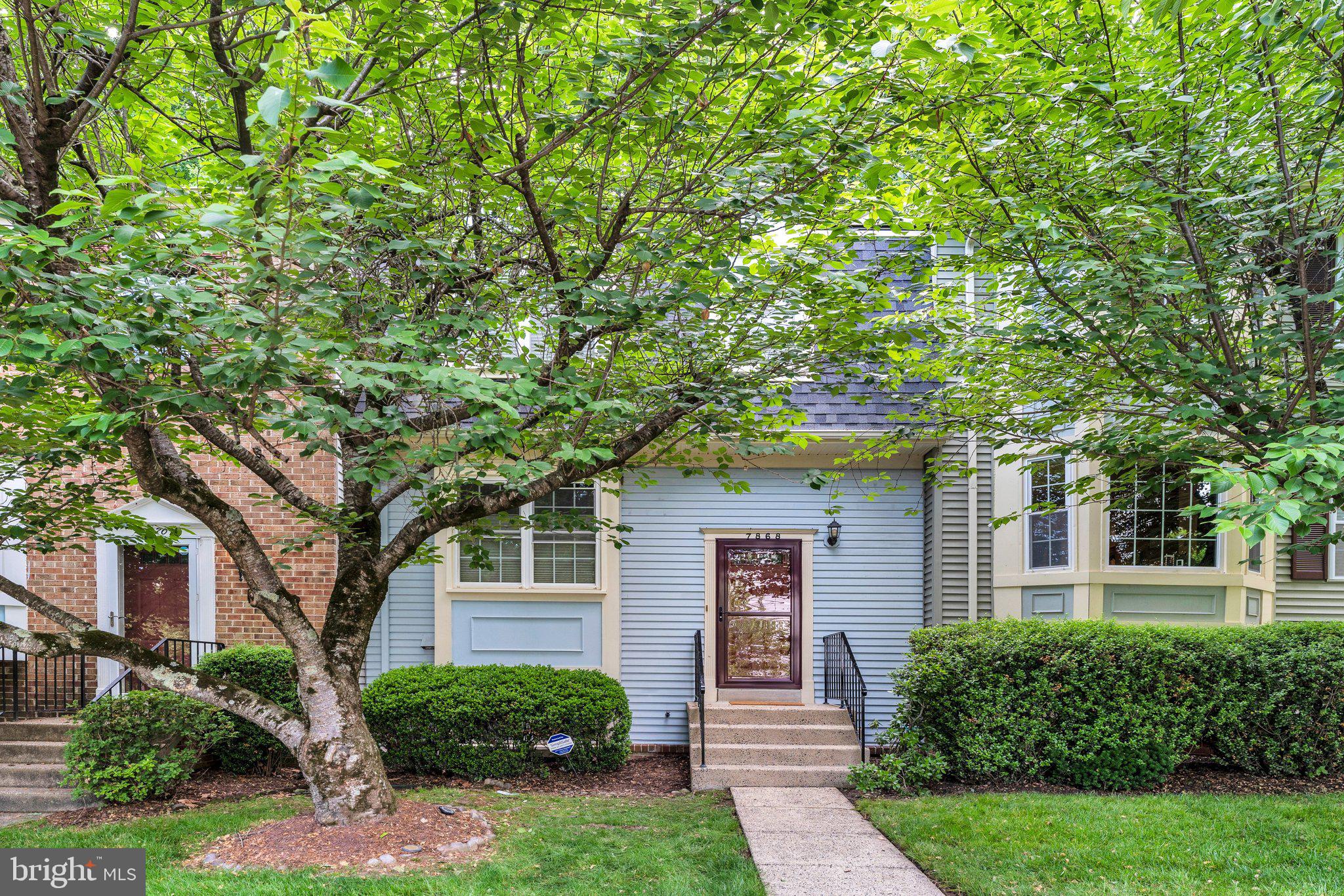 LAFAYETTE VILLAGE - Residential