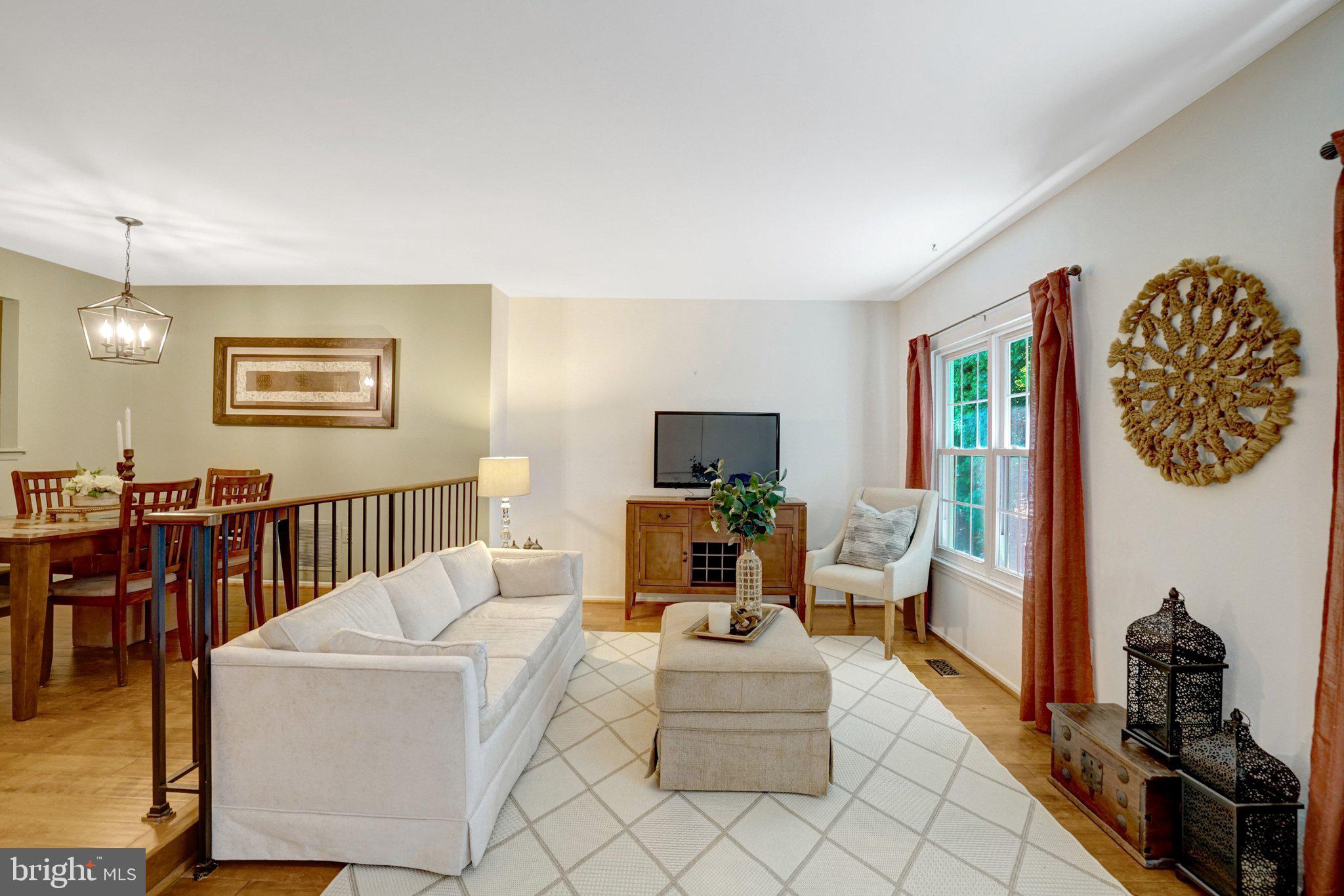 LAFAYETTE VILLAGE - Residential