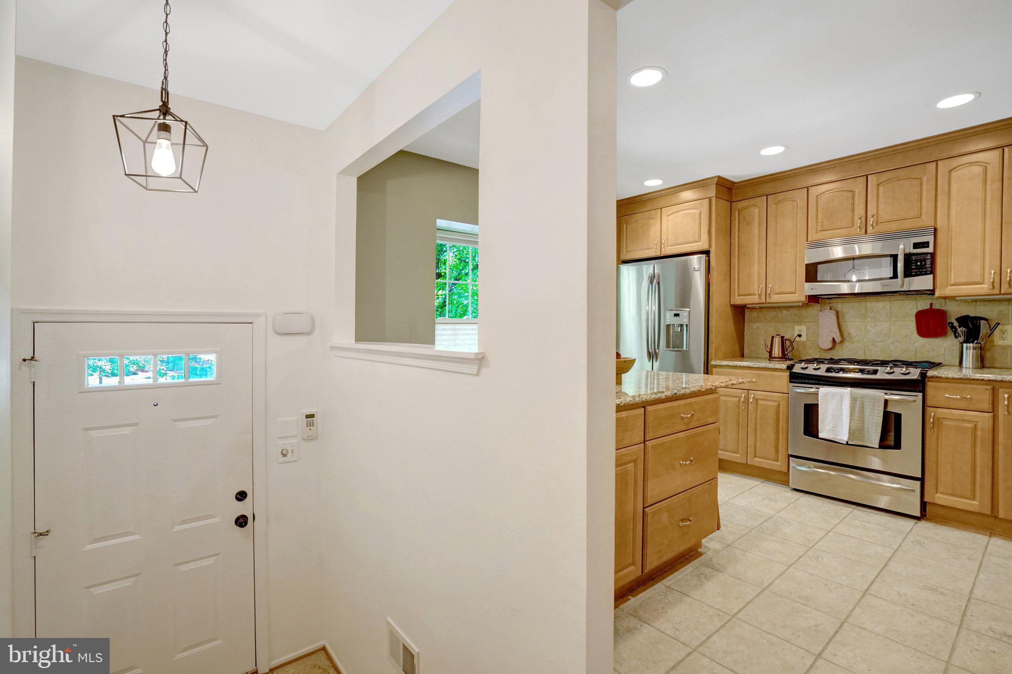 LAFAYETTE VILLAGE - Residential