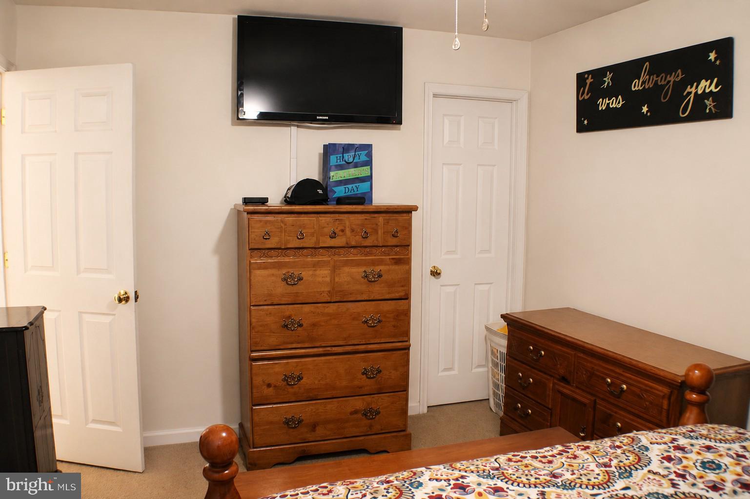 RIVERBEND ESTATES - Residential