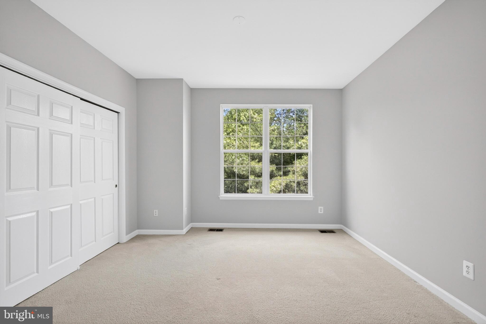 RIDGES AT BELMONT - Residential