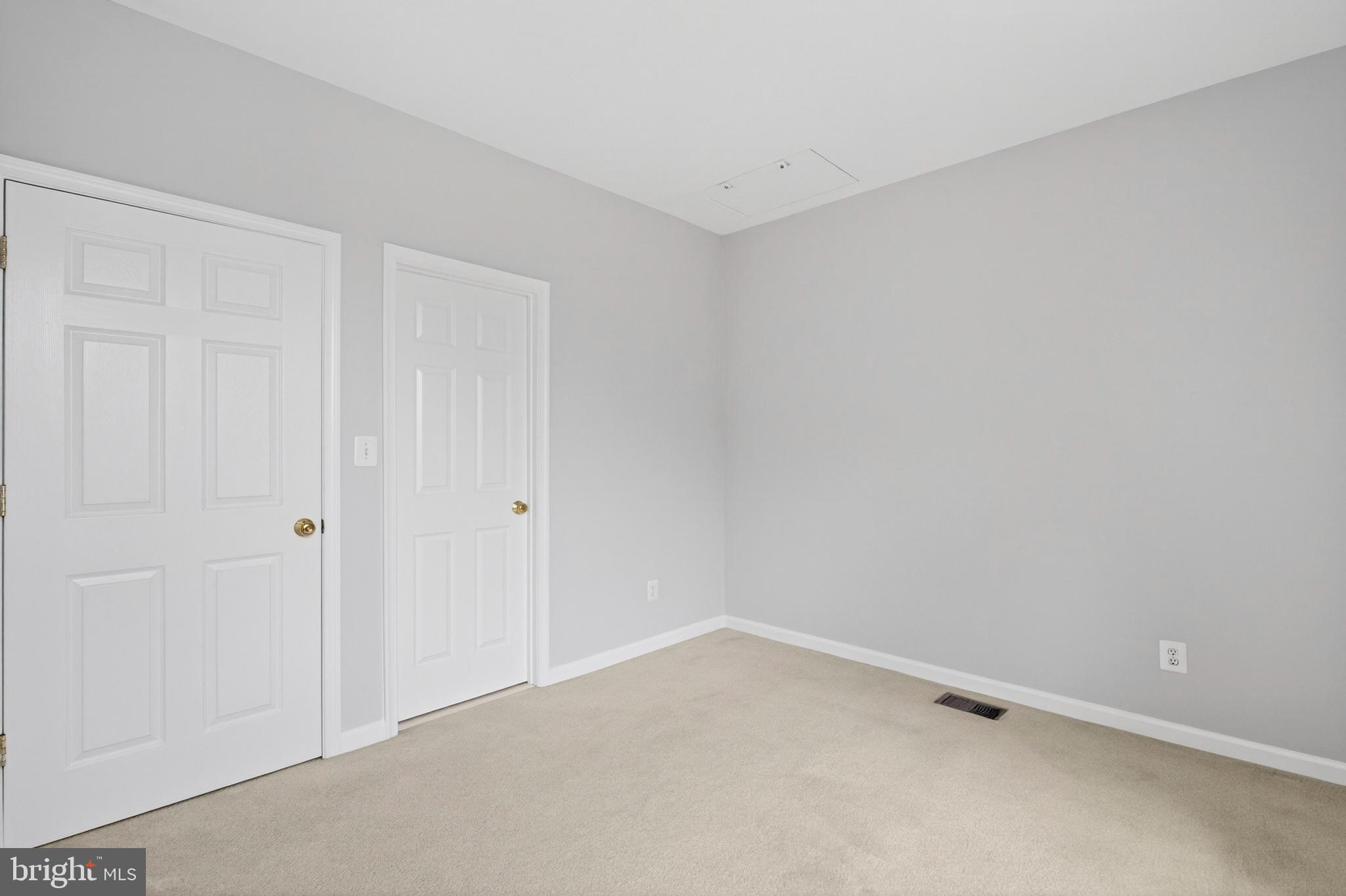 RIDGES AT BELMONT - Residential