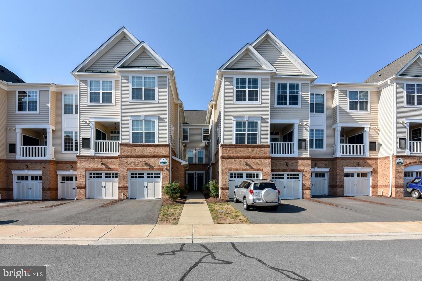 RIDGES AT BELMONT - Residential