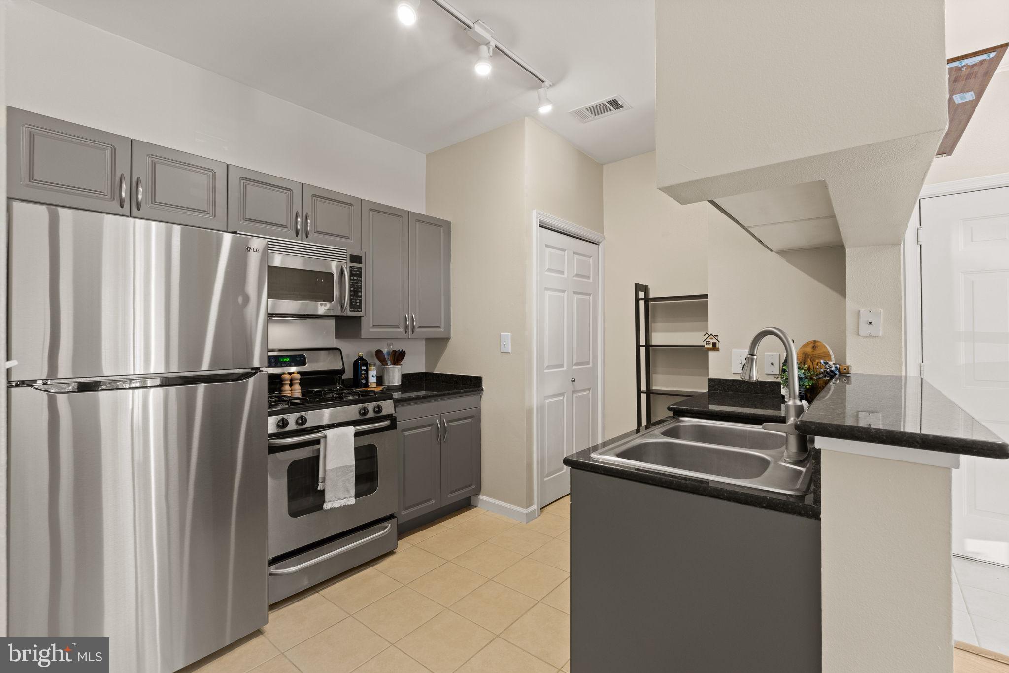 BRYSON AT WOODLAND PARK - Residential