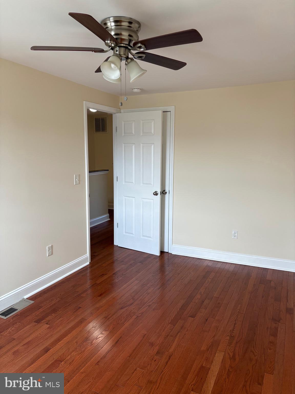 PHILADELPHIA (NORTHEAST) - Residential