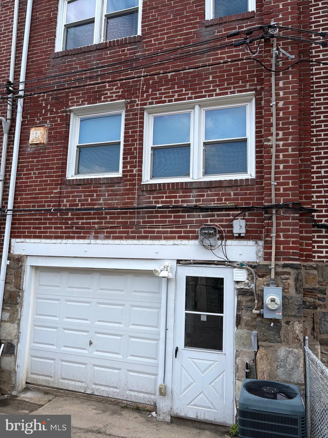 PHILADELPHIA (NORTHEAST) - Residential