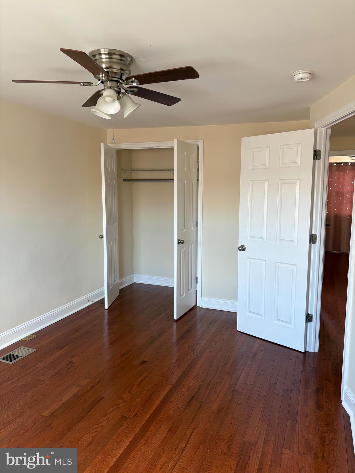 PHILADELPHIA (NORTHEAST) - Residential