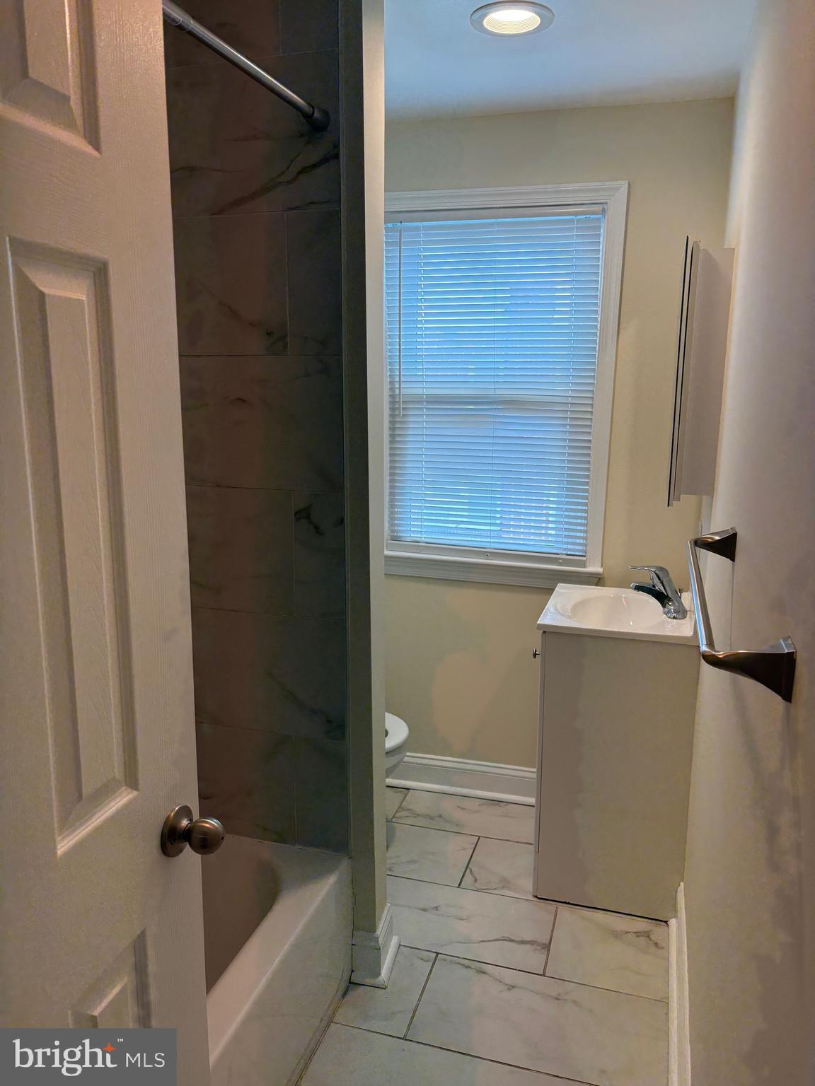 PHILADELPHIA (NORTHEAST) - Residential