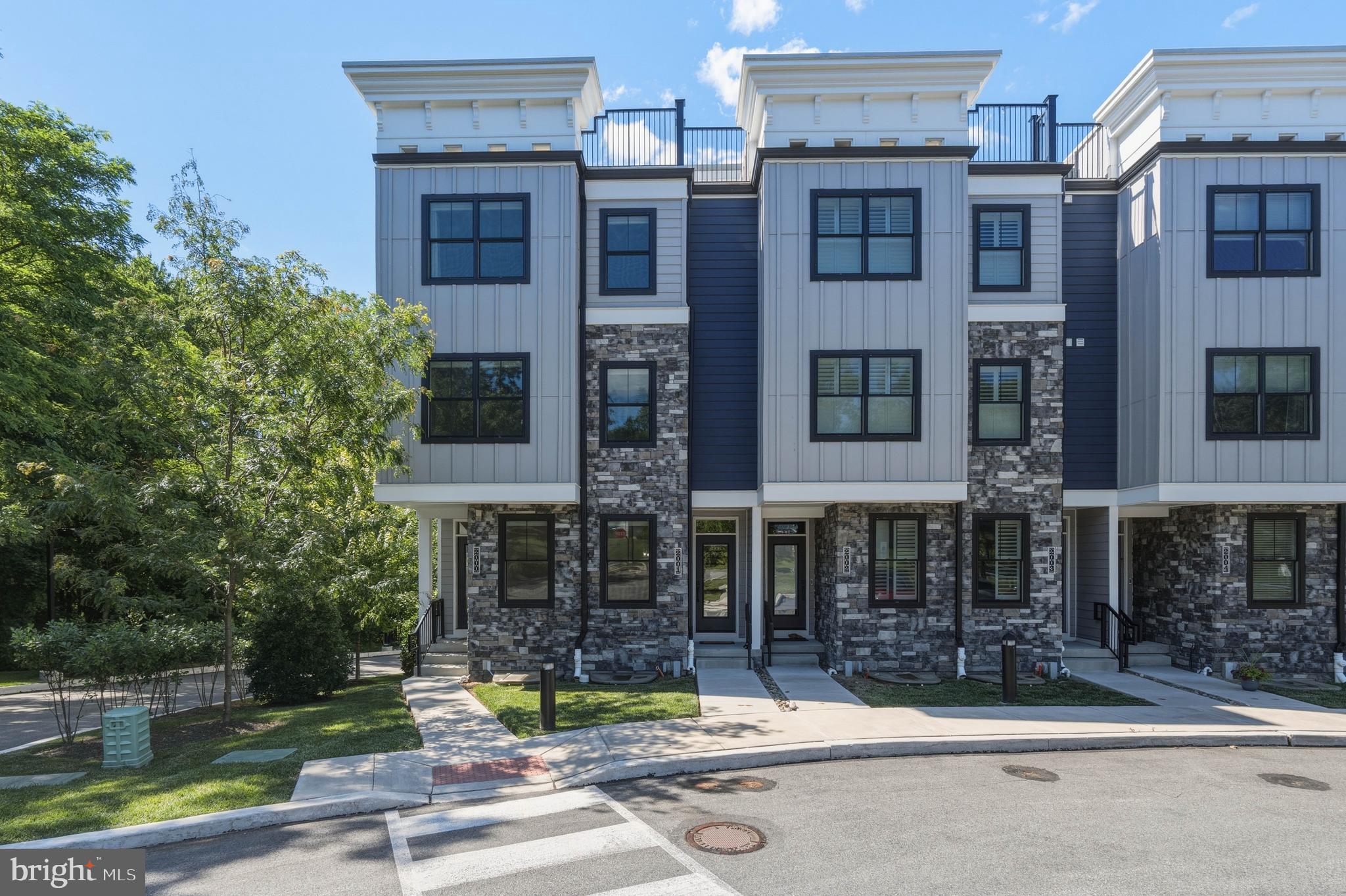 FORT WASHINGTON - Residential