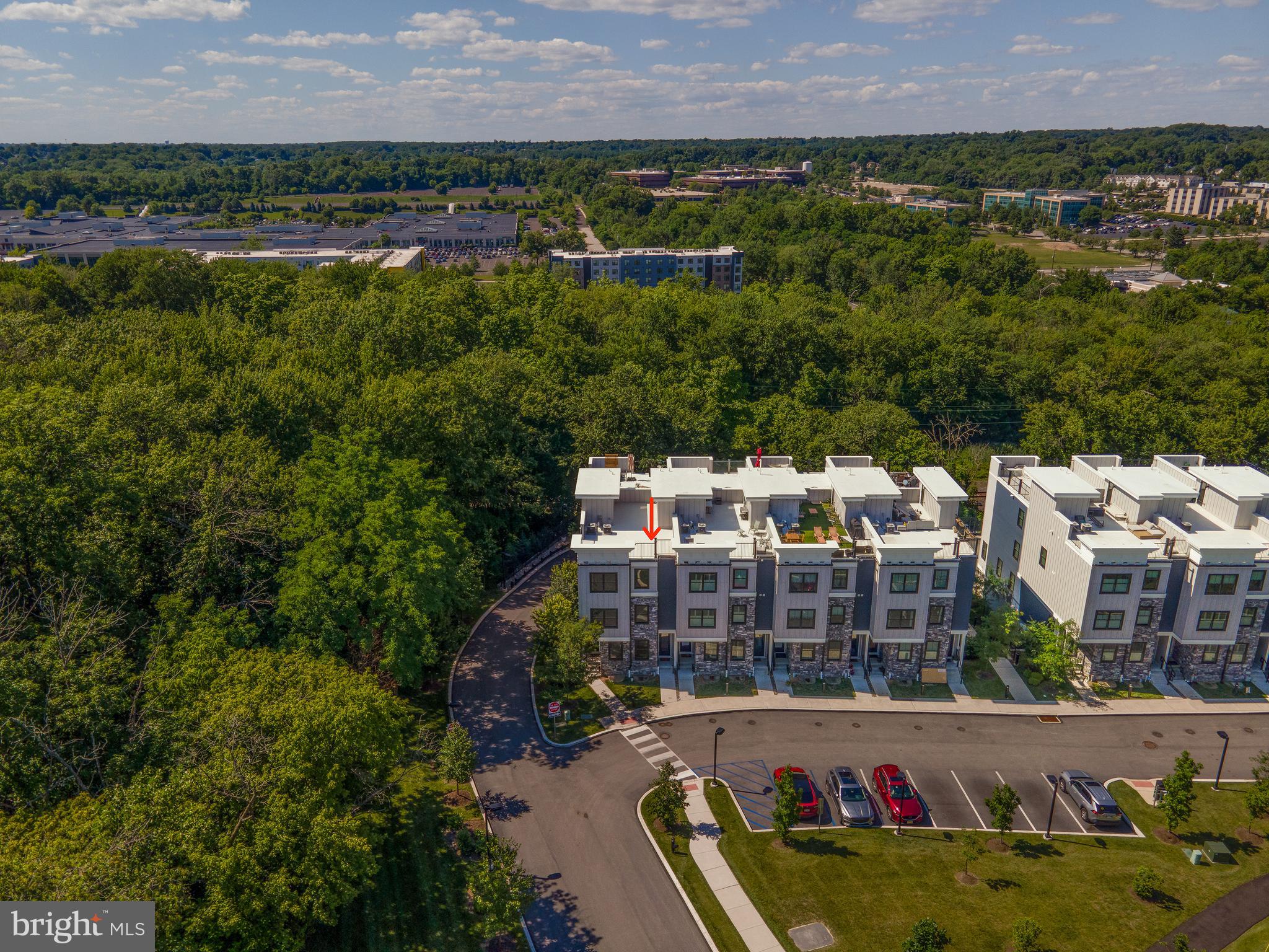FORT WASHINGTON - Residential