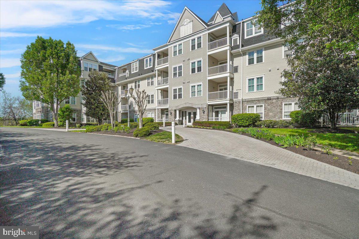 WORMANS MILL - Residential