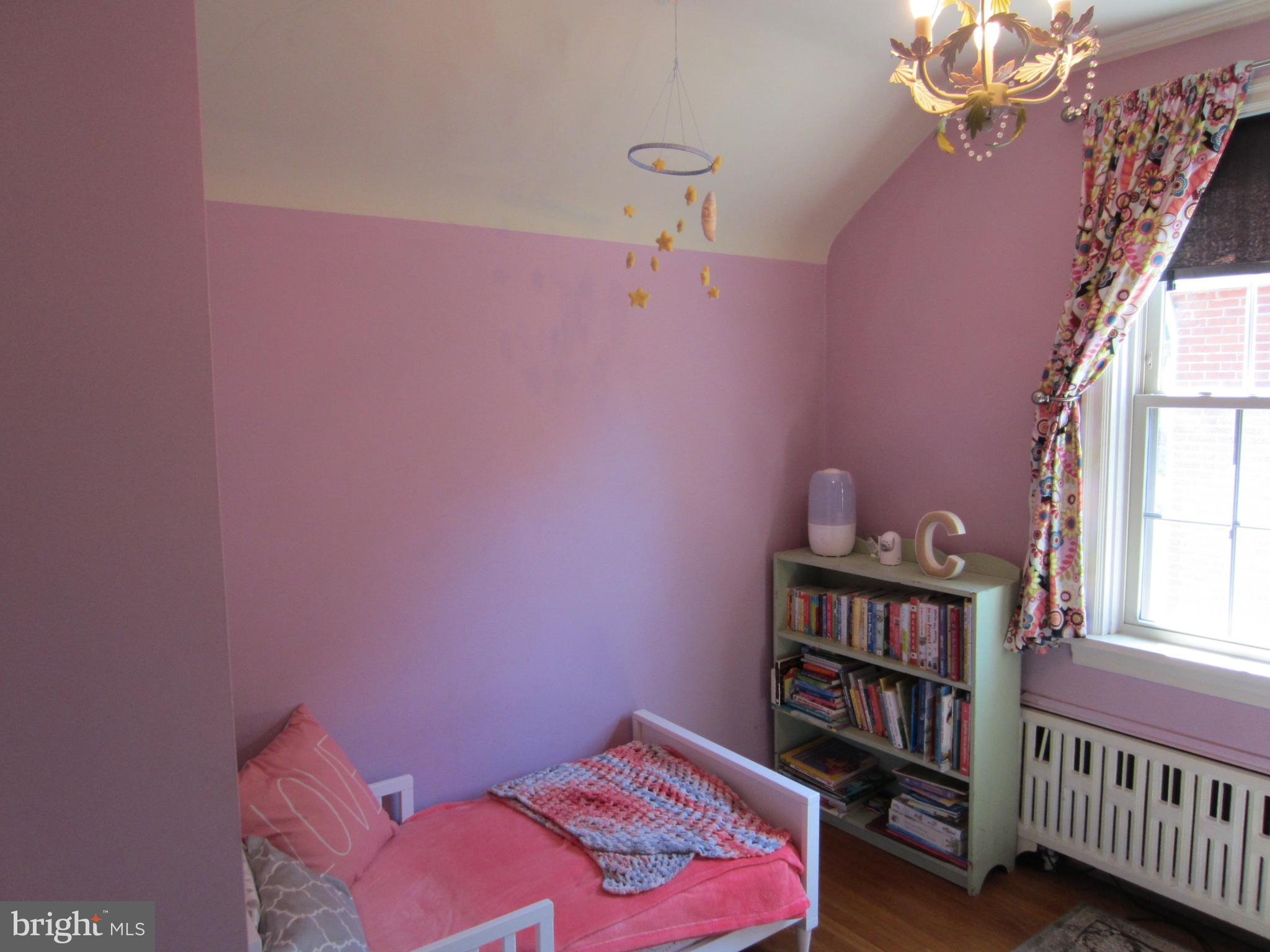 SCHOOL LANE HILLS - Residential