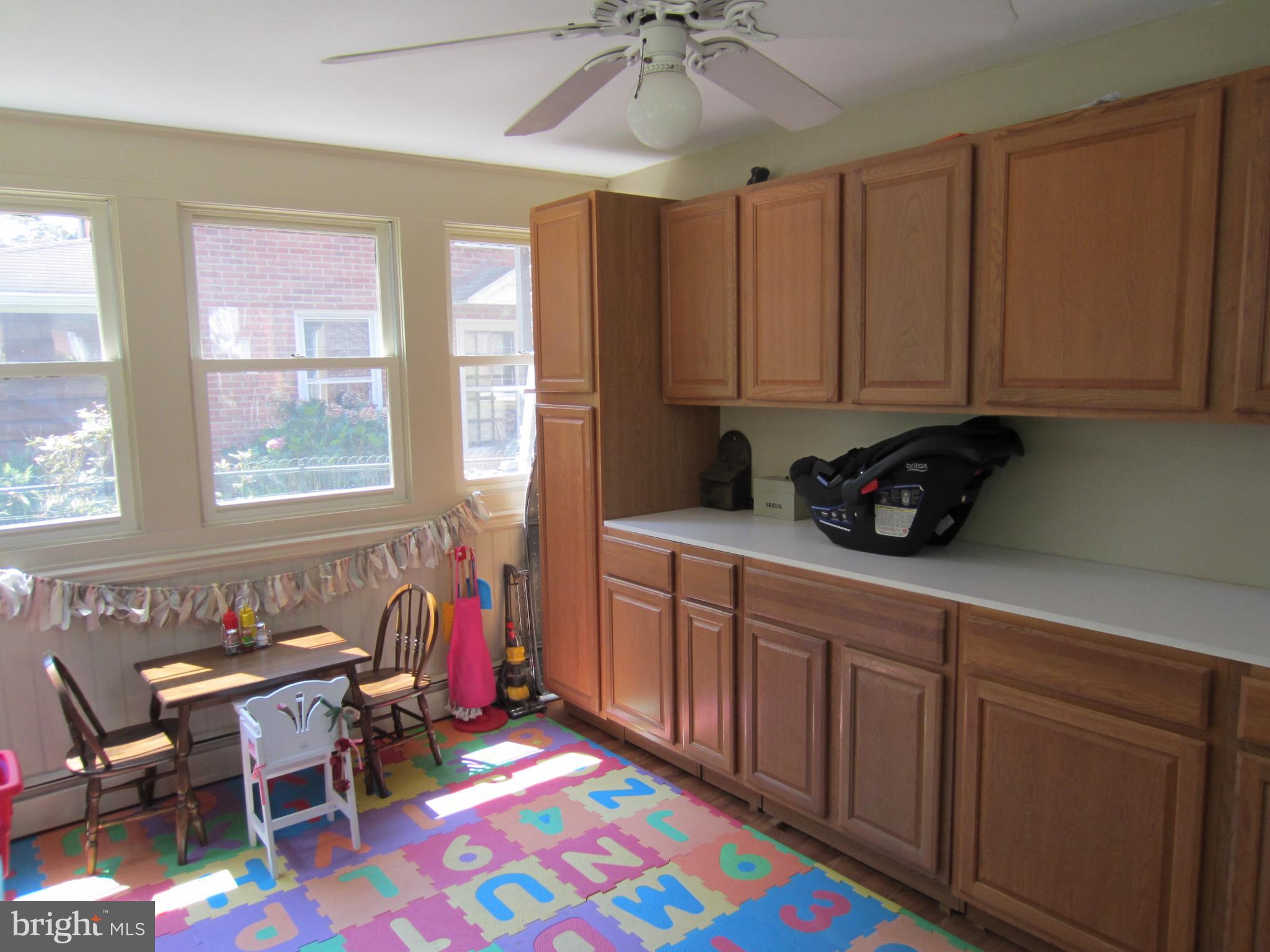 SCHOOL LANE HILLS - Residential