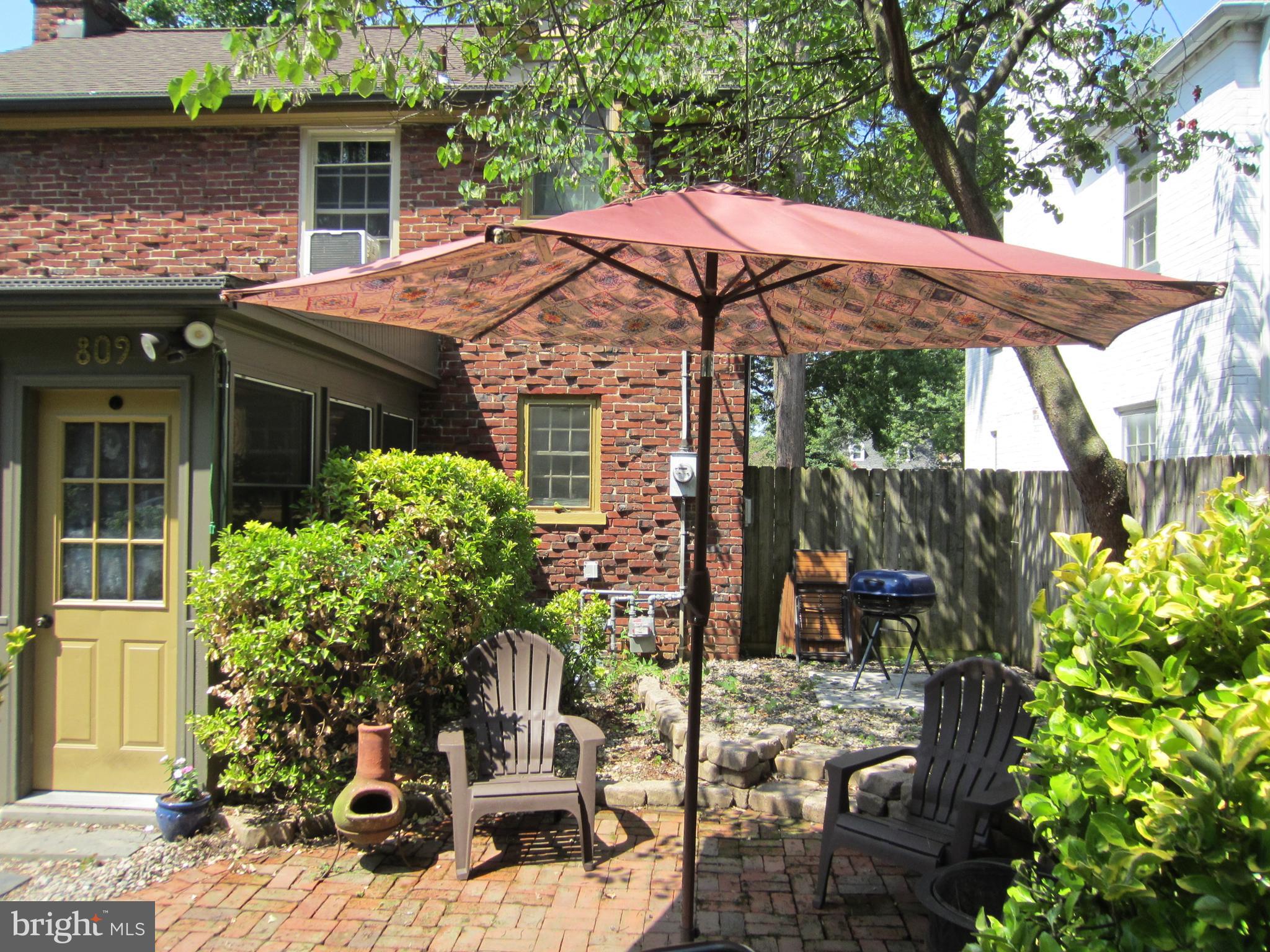 SCHOOL LANE HILLS - Residential
